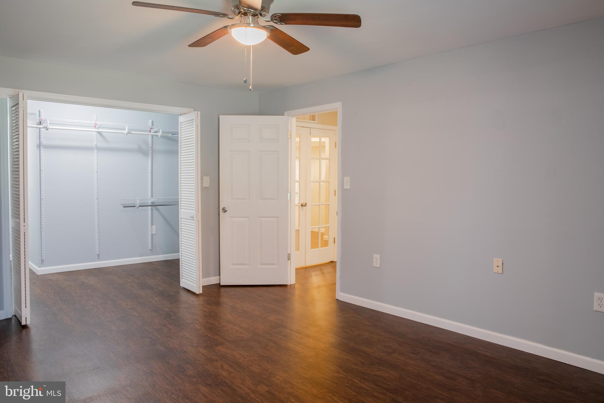 VILLAGES OF URBANA - Residential Lease