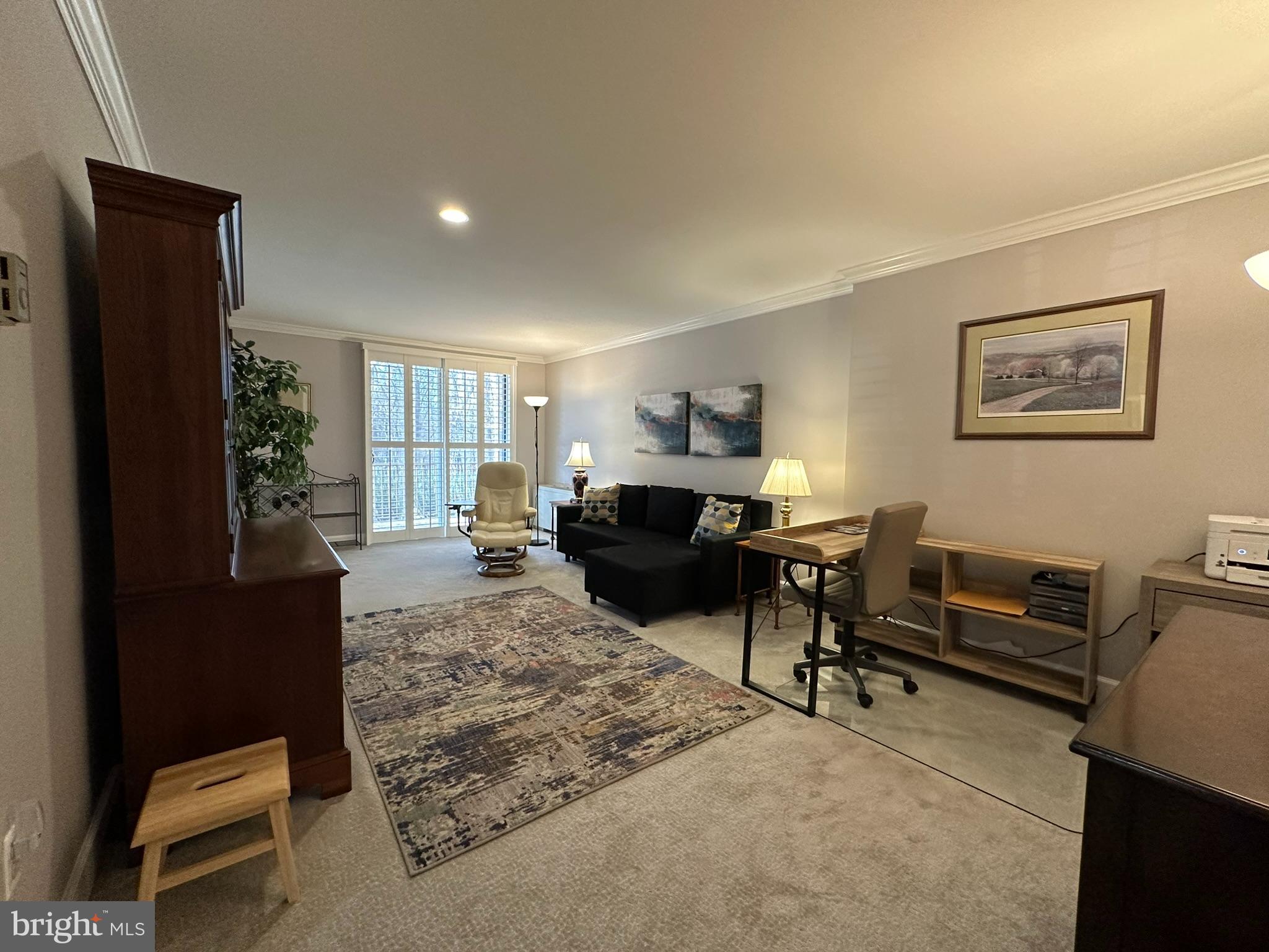 LAKESIDE TERRACE - Residential Lease