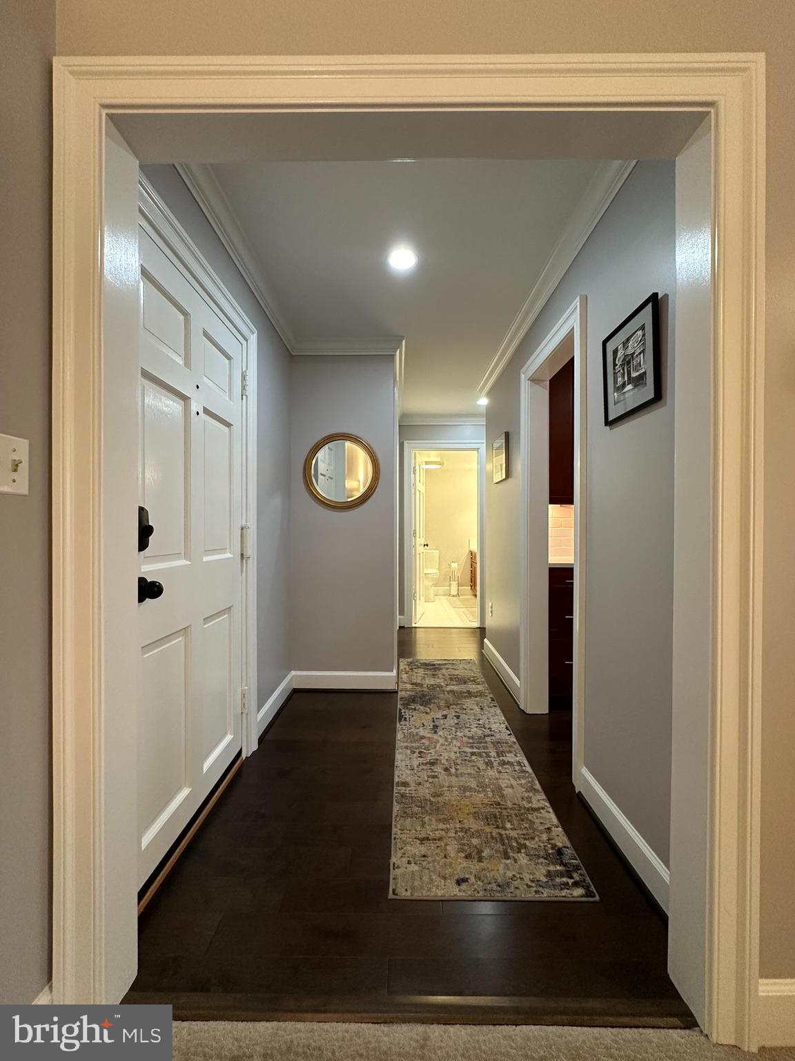 LAKESIDE TERRACE - Residential Lease