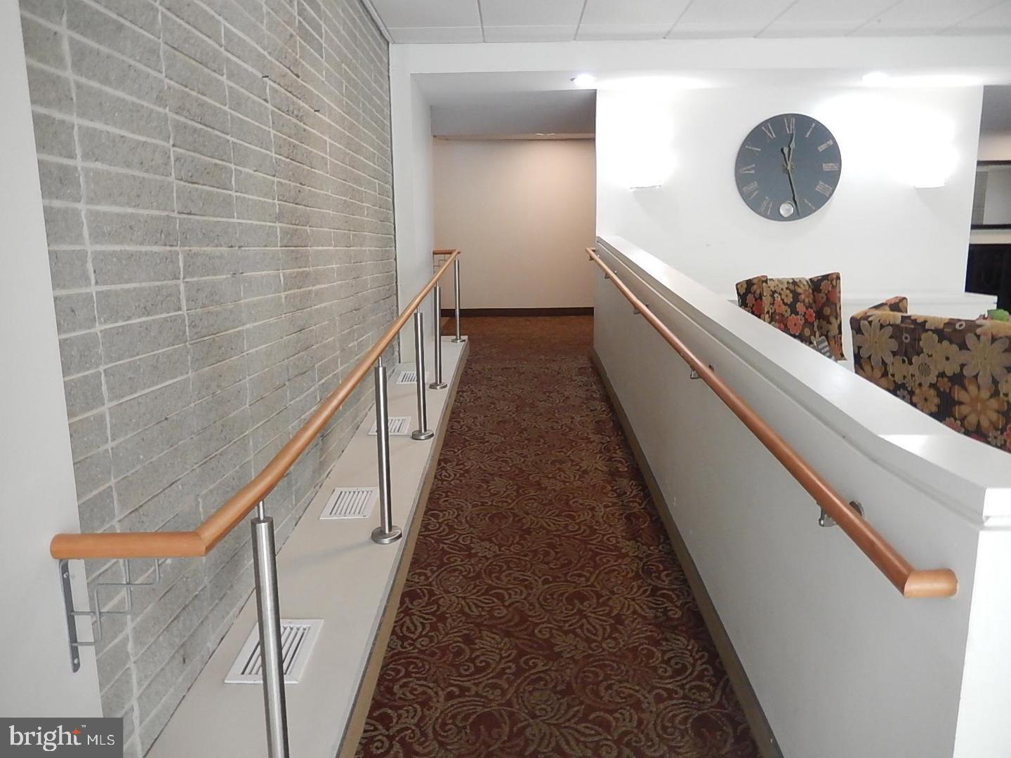 LAKESIDE TERRACE - Residential Lease