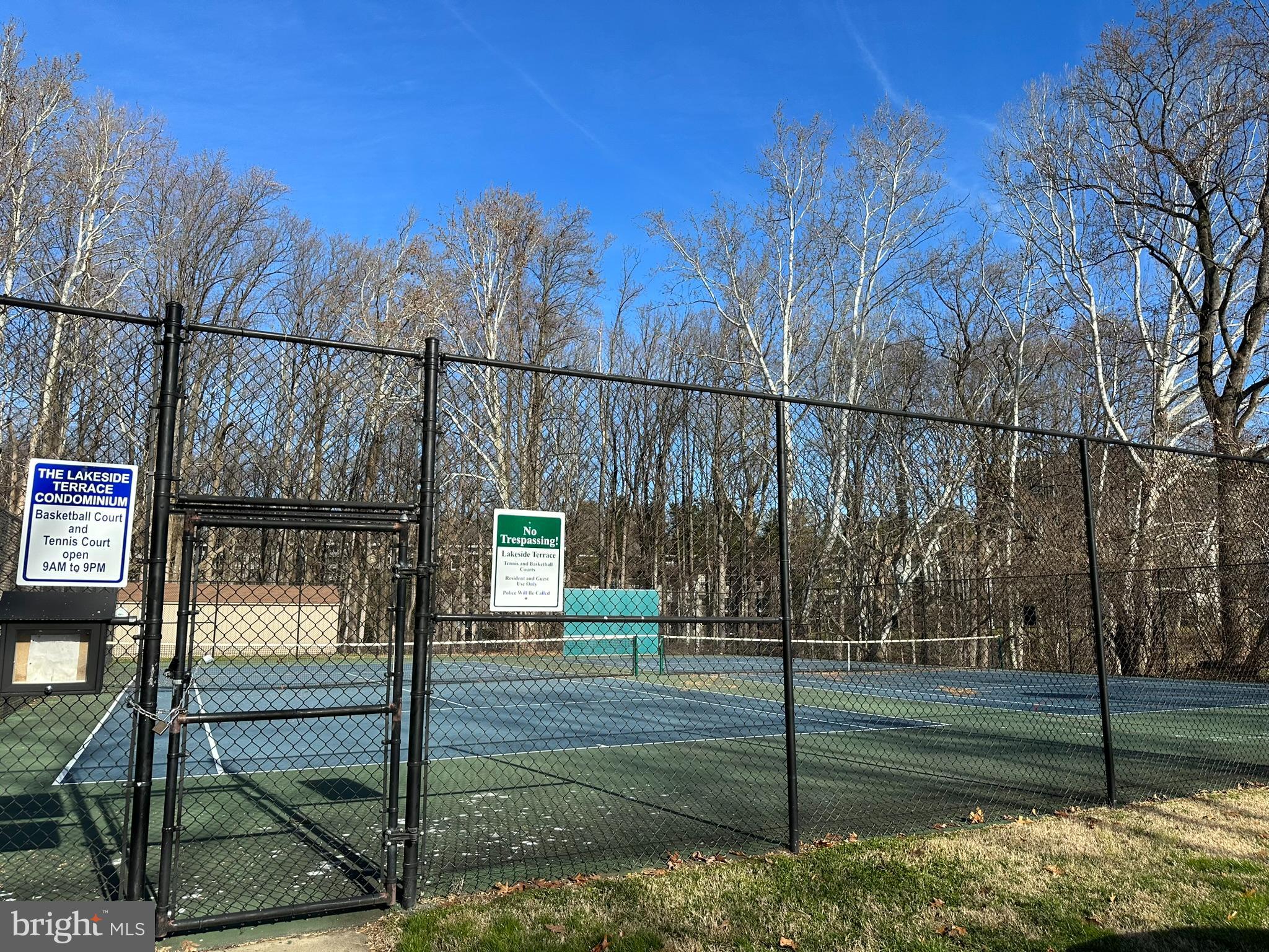 LAKESIDE TERRACE - Residential Lease