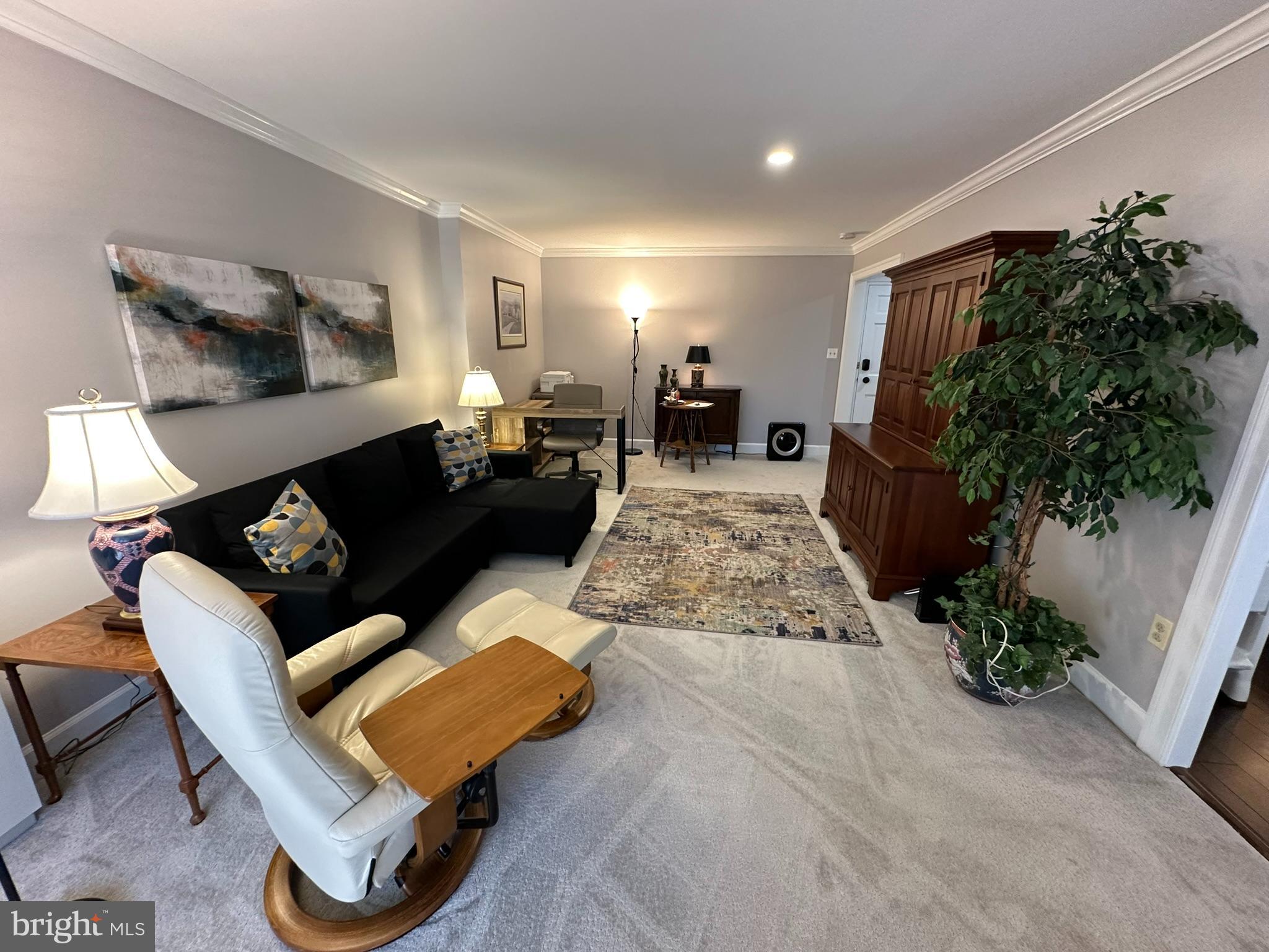 LAKESIDE TERRACE - Residential Lease