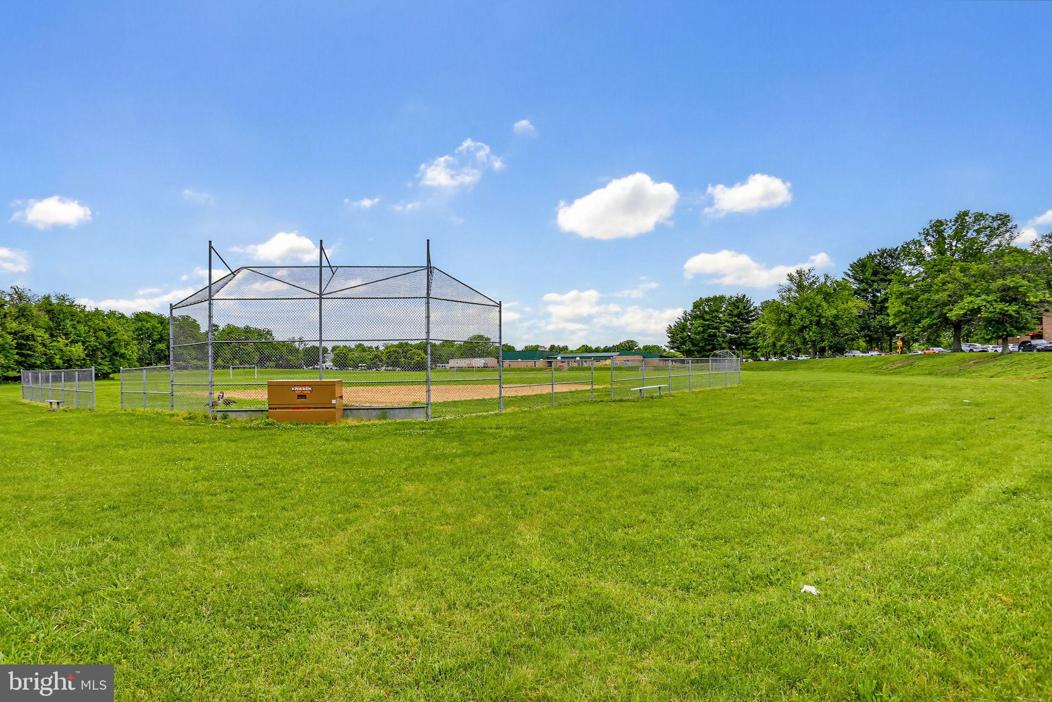 VILLAGE OF LONG REACH - Residential