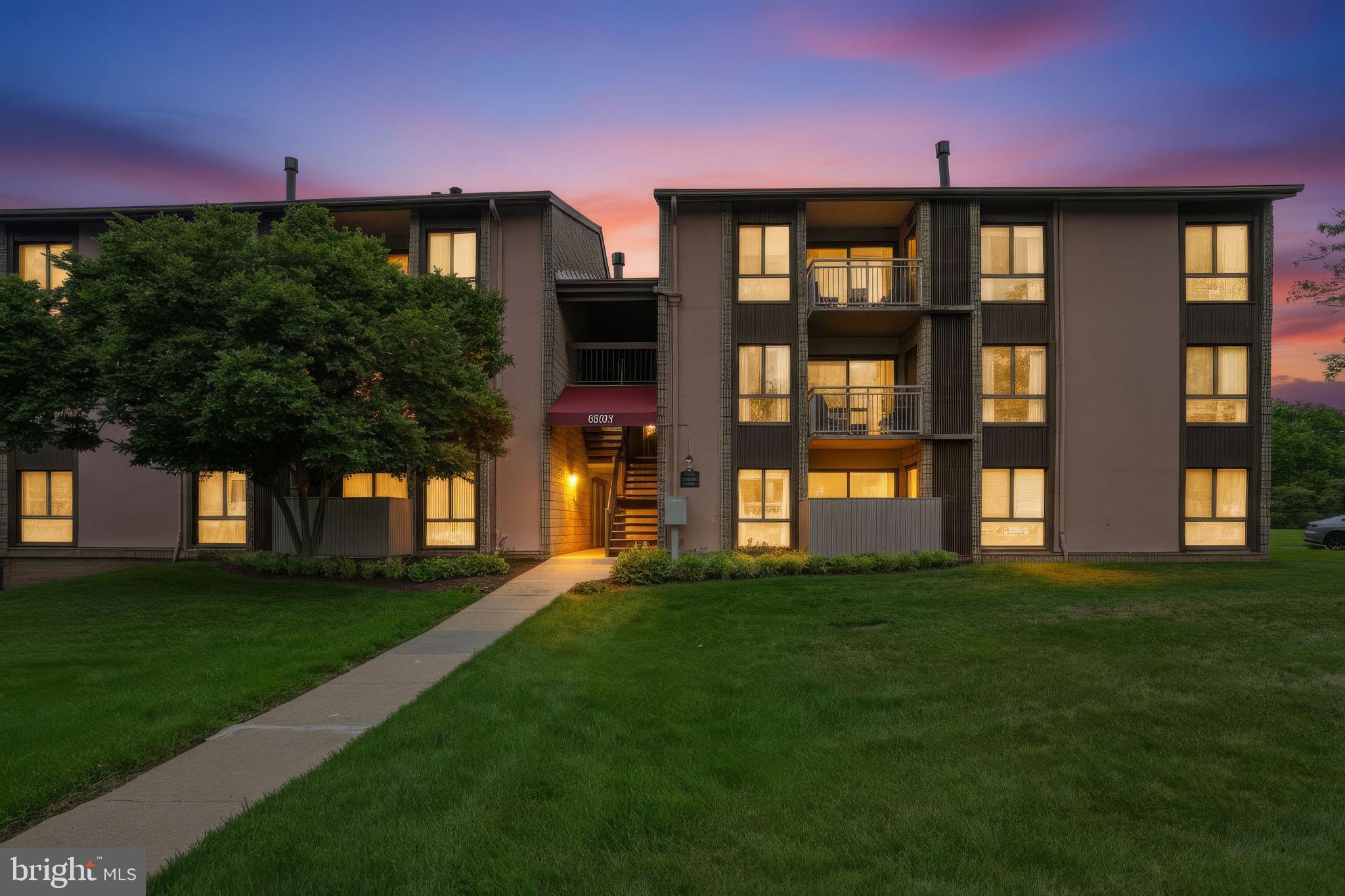 VILLAGE OF LONG REACH - Residential