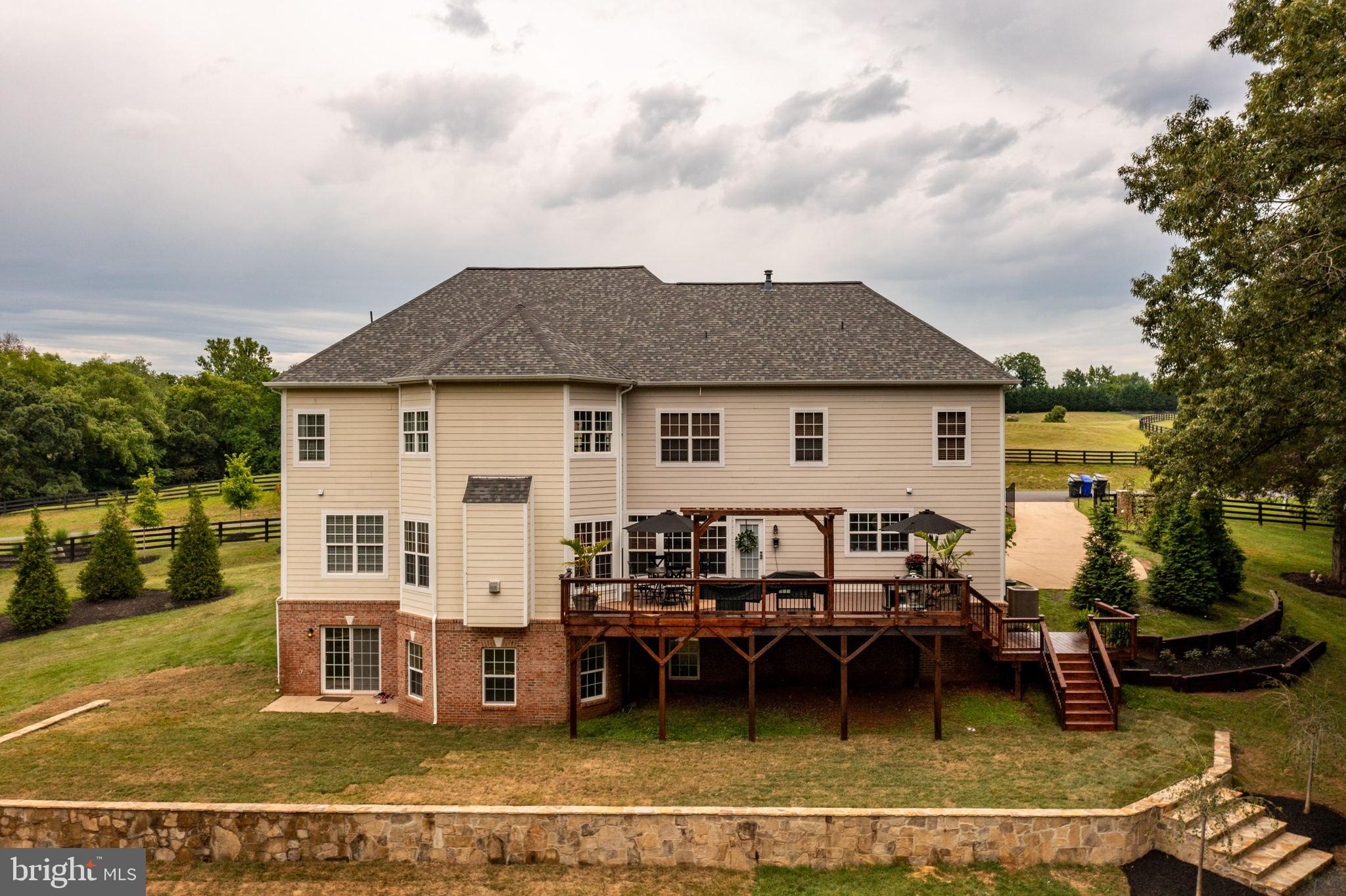 CEDAR CREEK FARMS - Residential