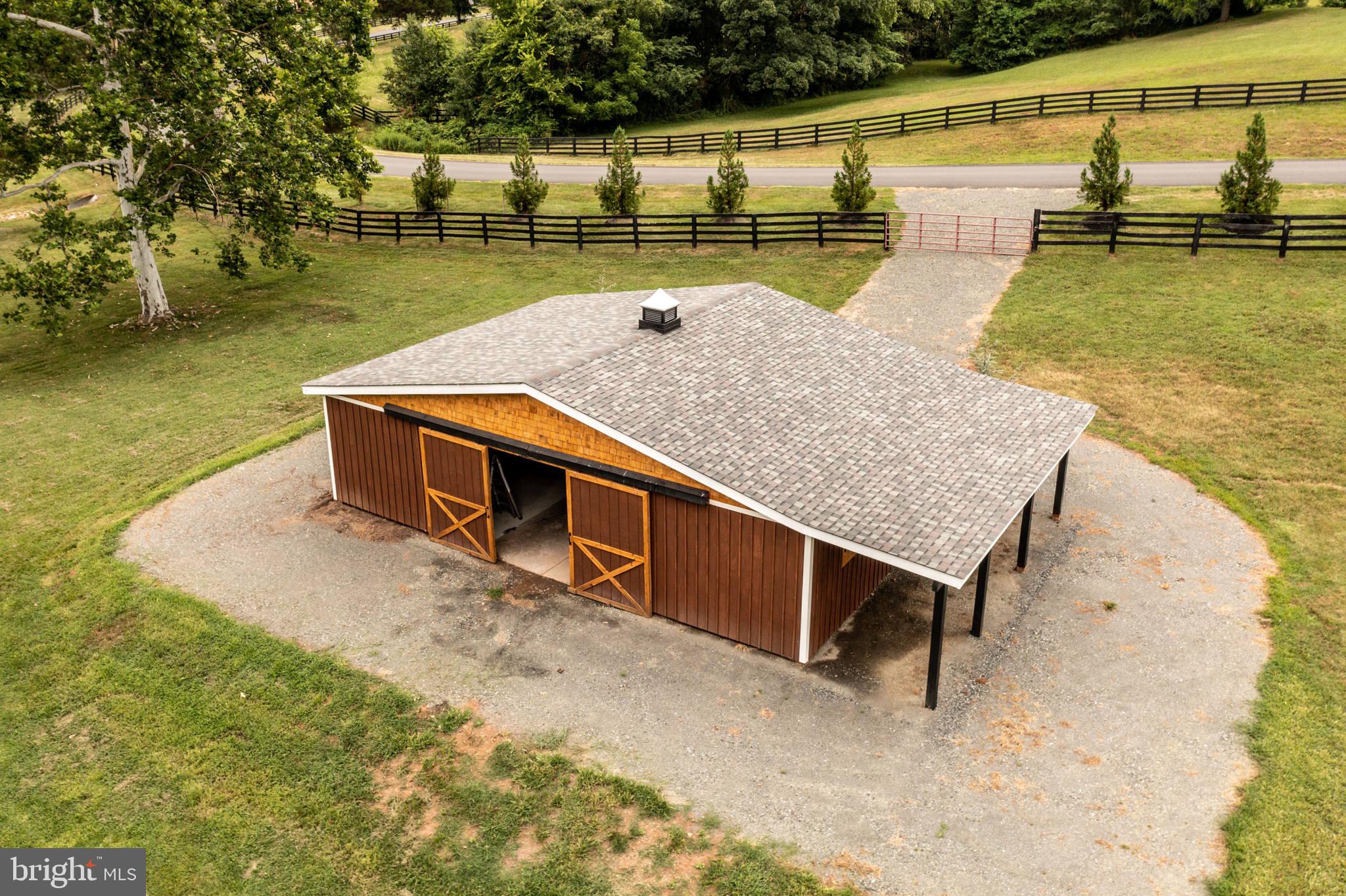 CEDAR CREEK FARMS - Residential