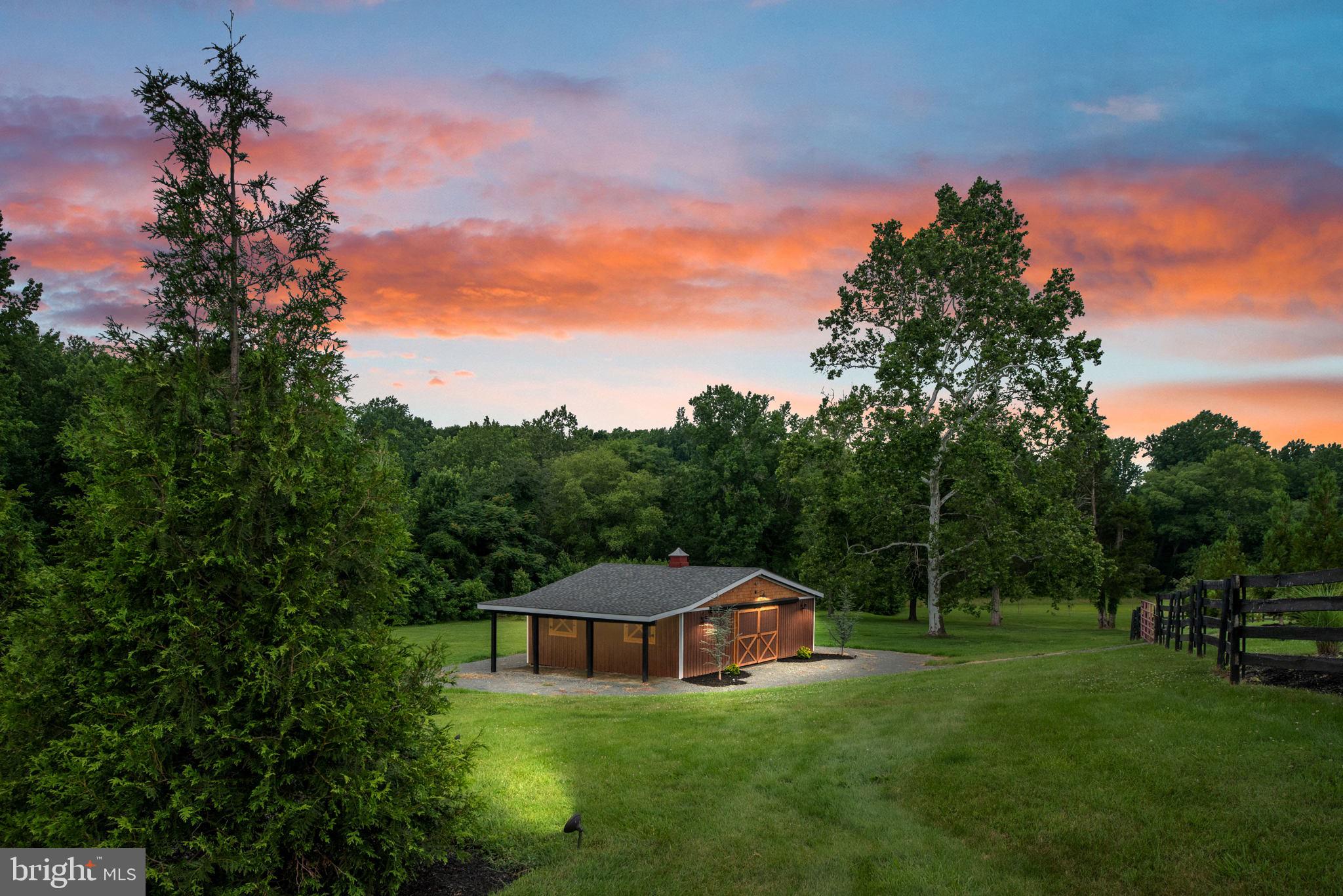CEDAR CREEK FARMS - Residential