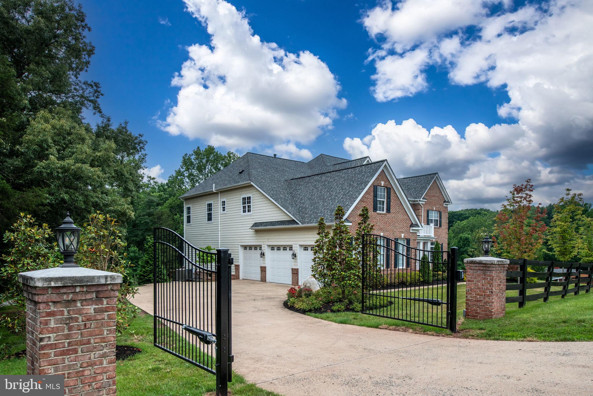 CEDAR CREEK FARMS - Residential