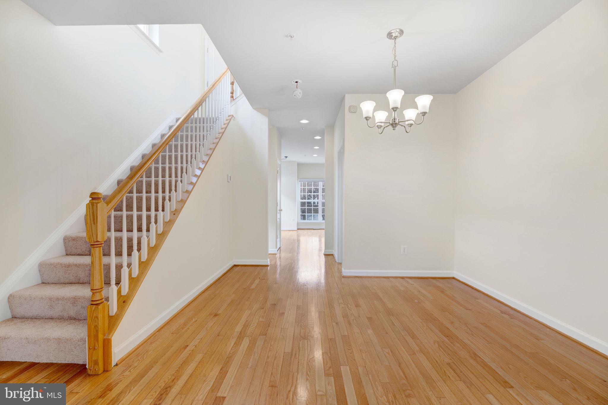 RUSSETT - Residential Lease