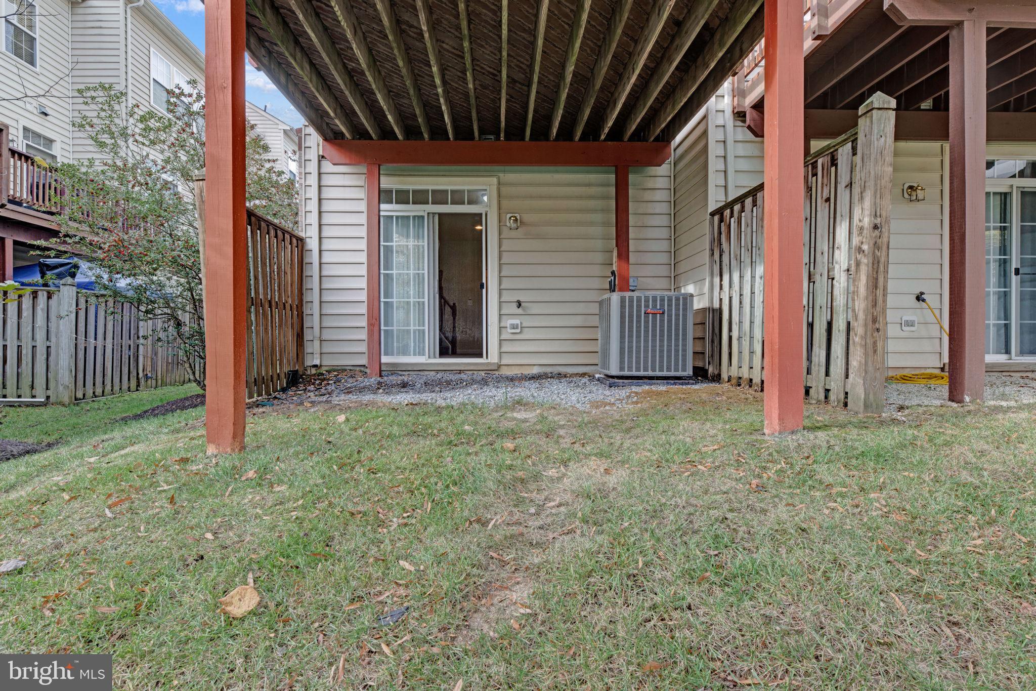 RUSSETT - Residential Lease