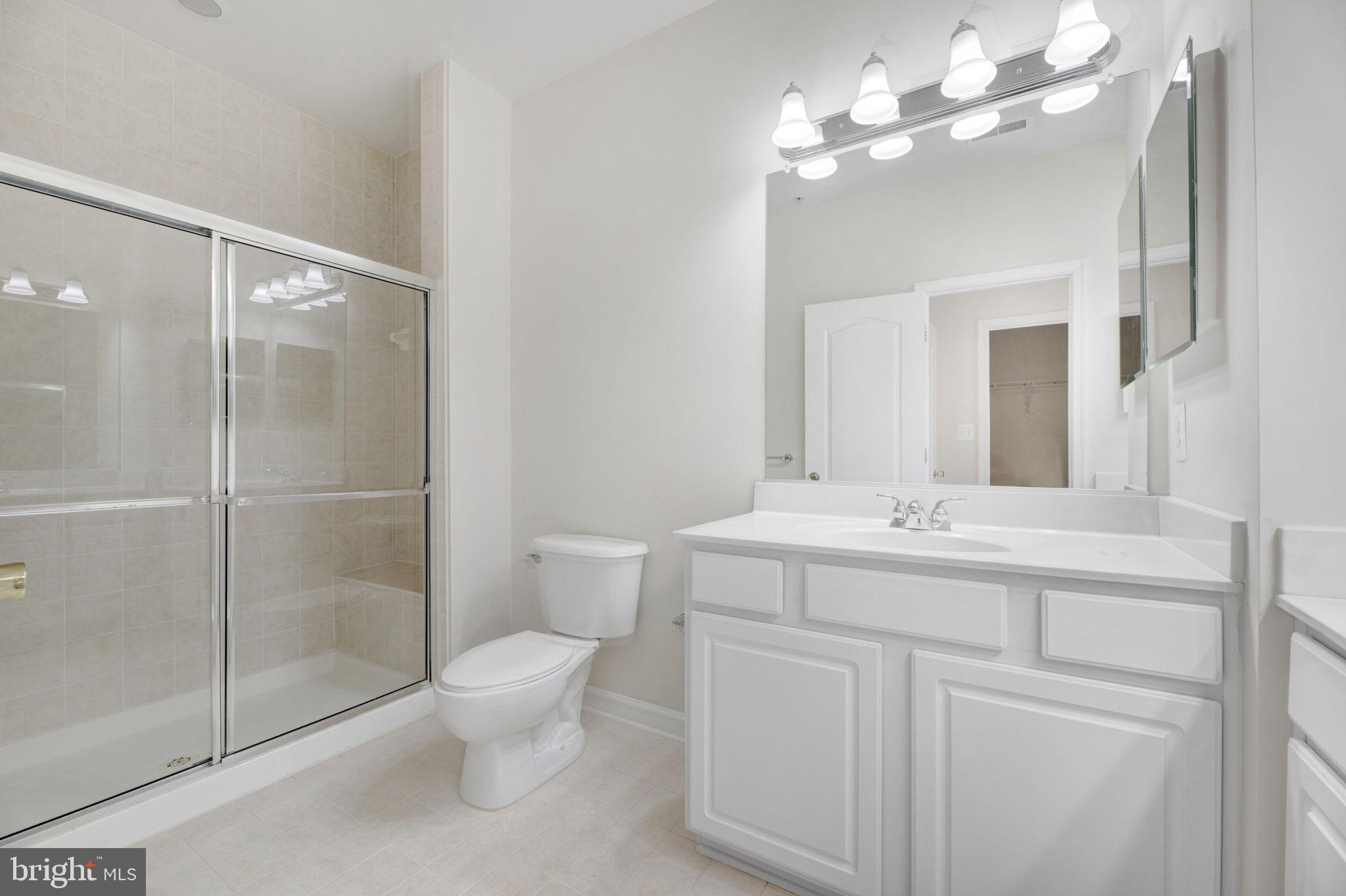 RUSSETT - Residential Lease