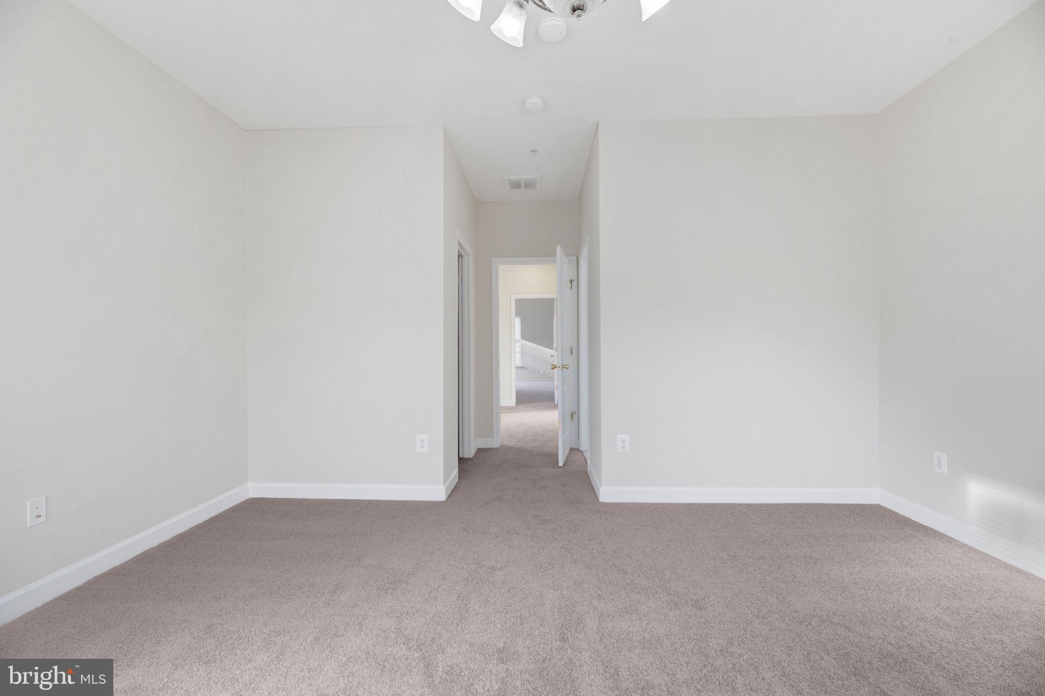 RUSSETT - Residential Lease