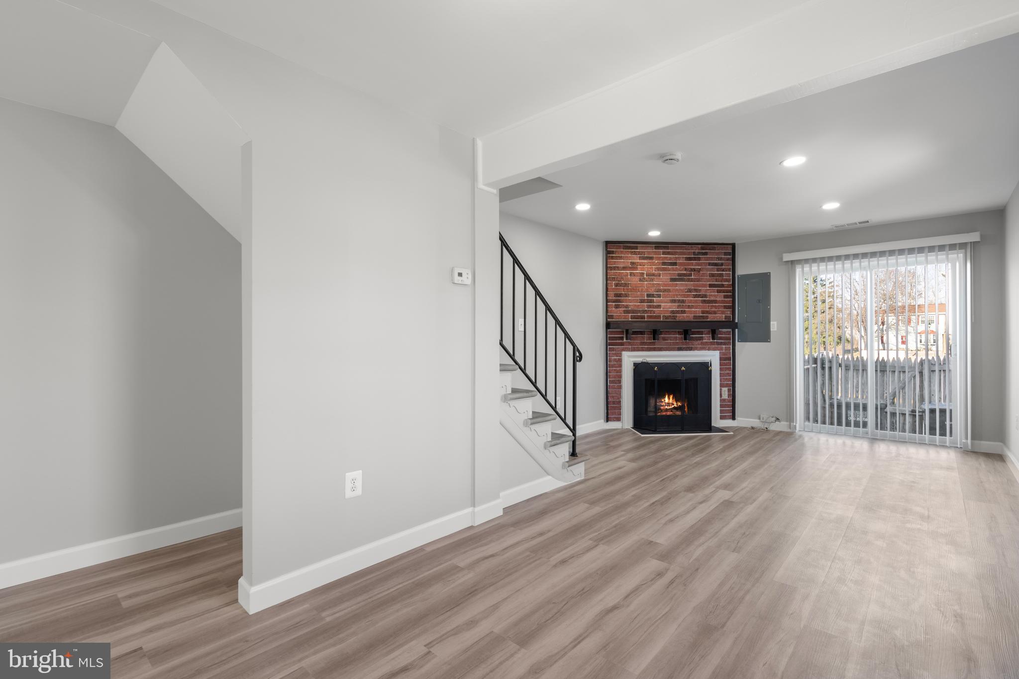 BROOKLEIGH - Residential Lease