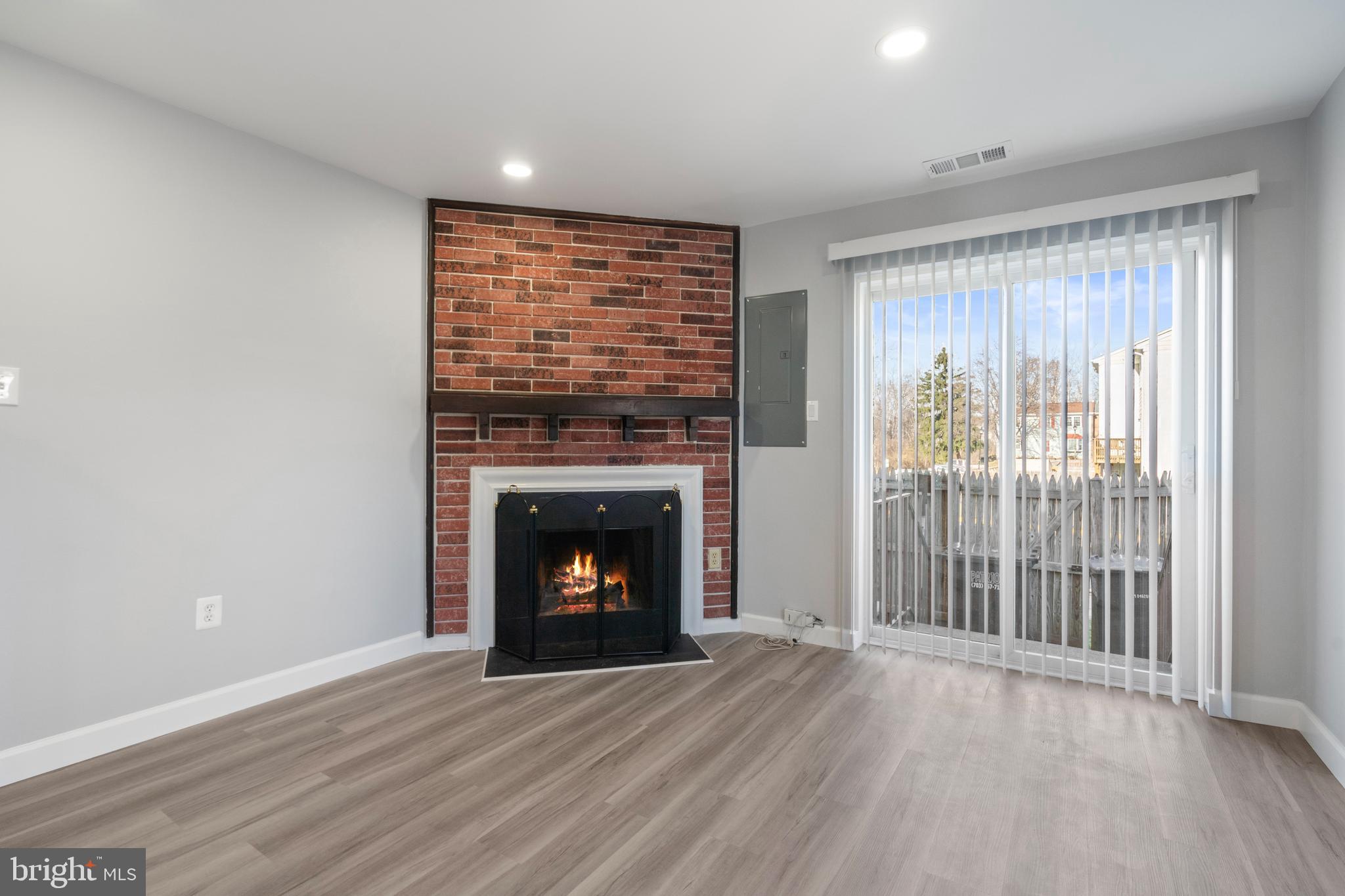 BROOKLEIGH - Residential Lease