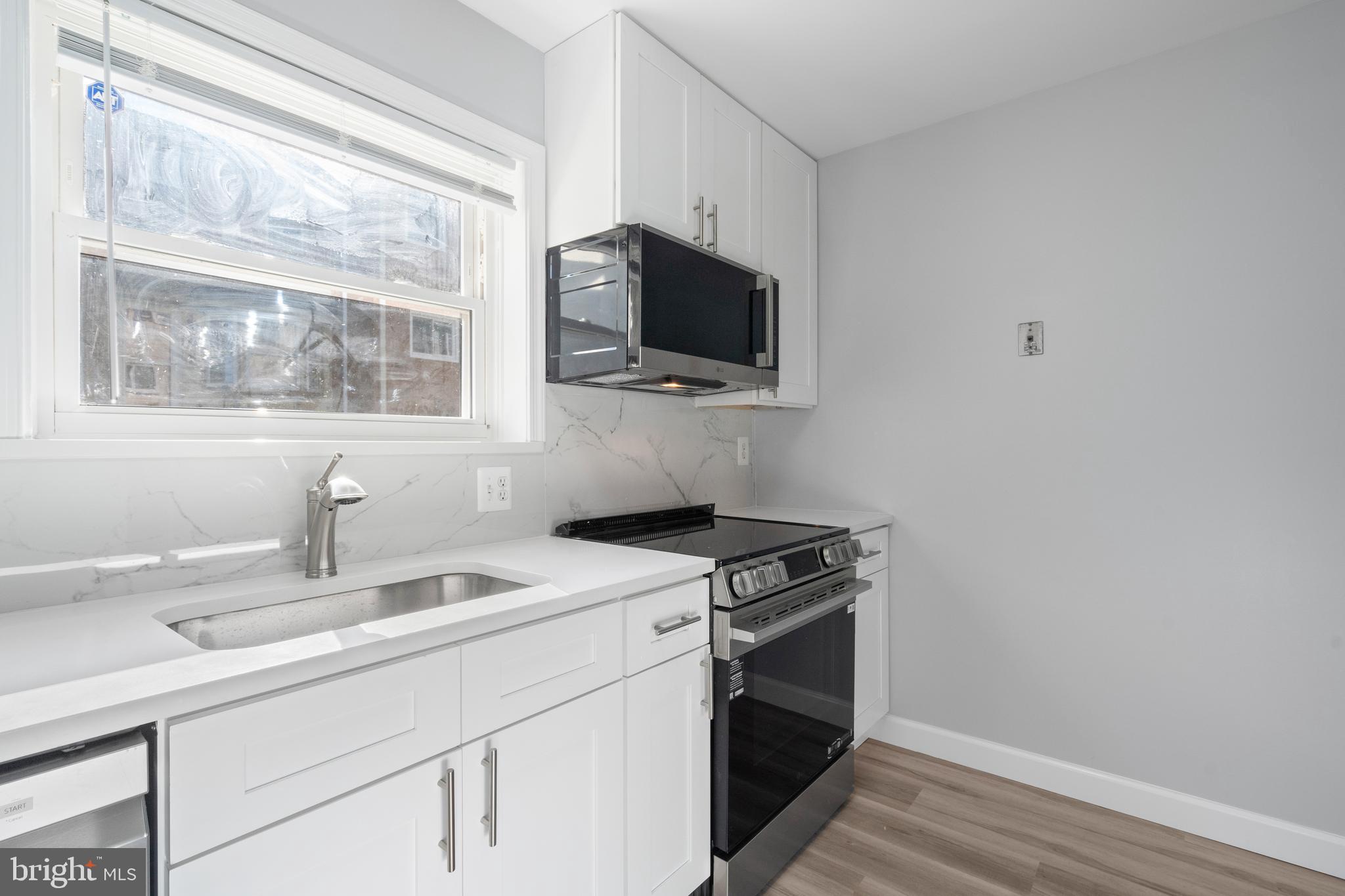 BROOKLEIGH - Residential Lease