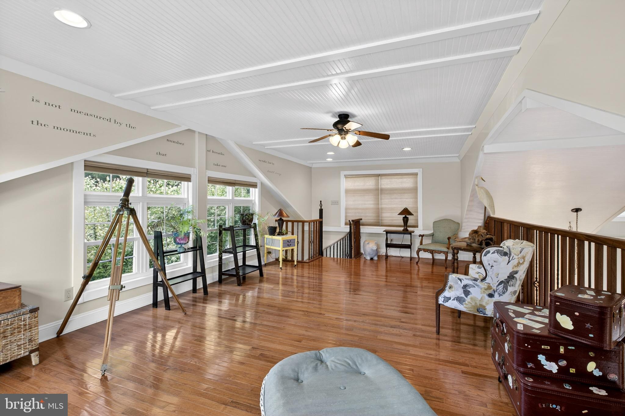 WOODCREST SHORES - Residential