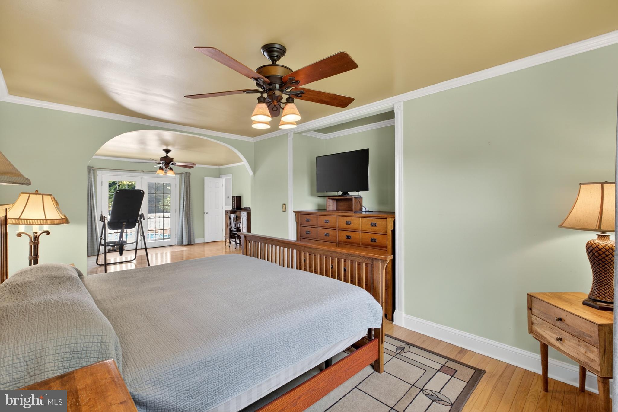 WOODCREST SHORES - Residential