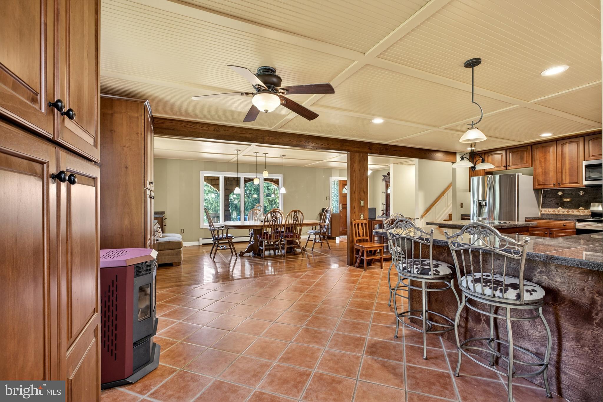 WOODCREST SHORES - Residential