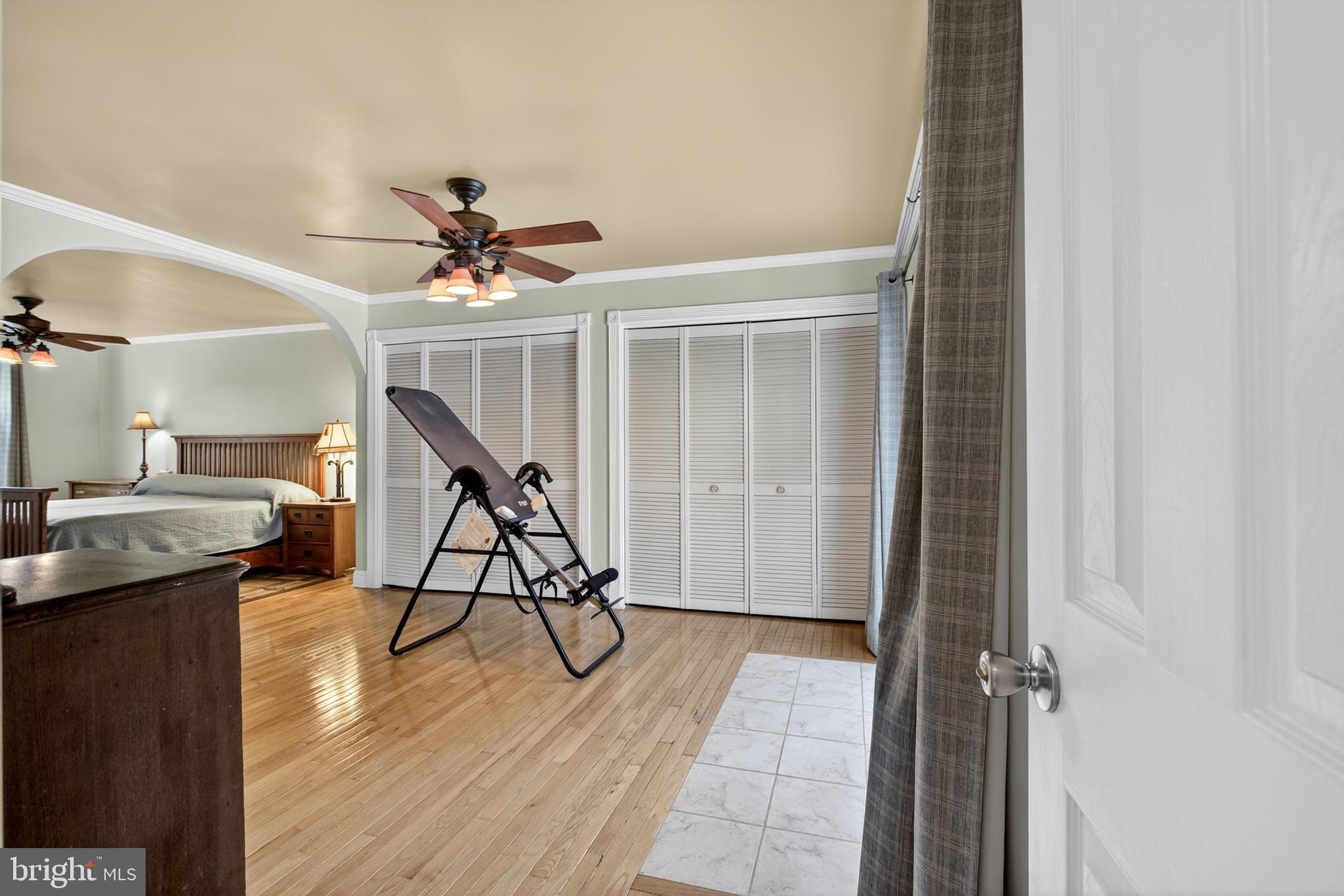 WOODCREST SHORES - Residential