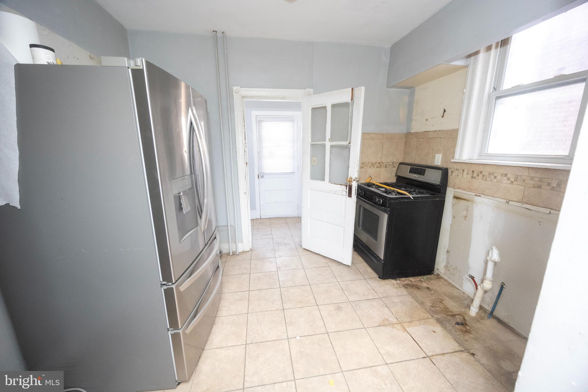 PHILADELPHIA (SOUTHWEST) - Residential