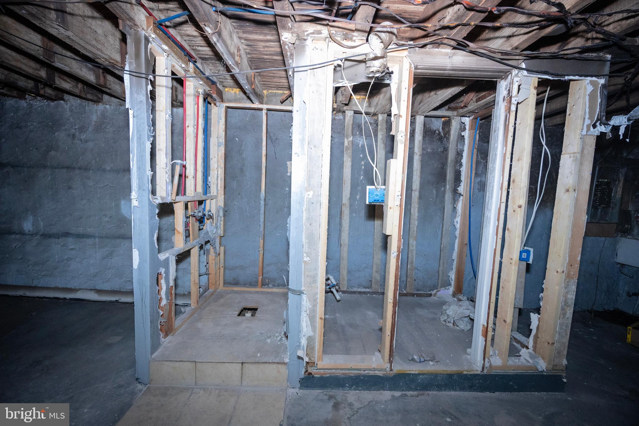 PHILADELPHIA (SOUTHWEST) - Residential