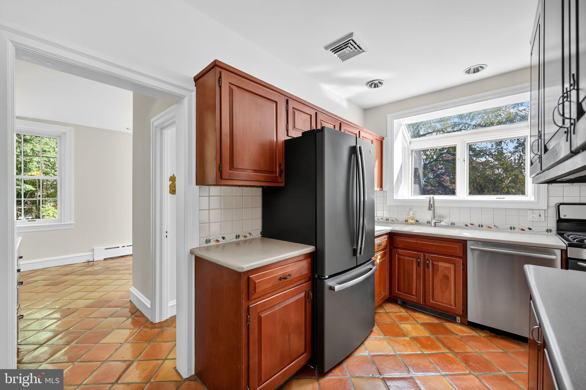 HIGHLAND FARMS - Residential