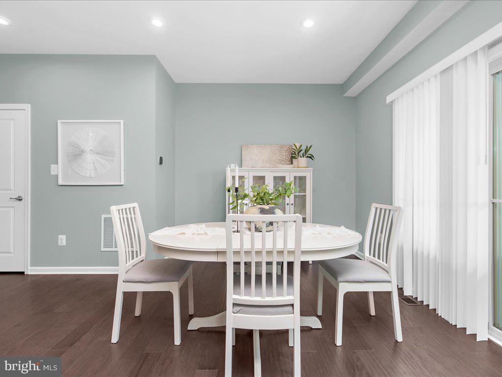 PARKSIDE - Residential