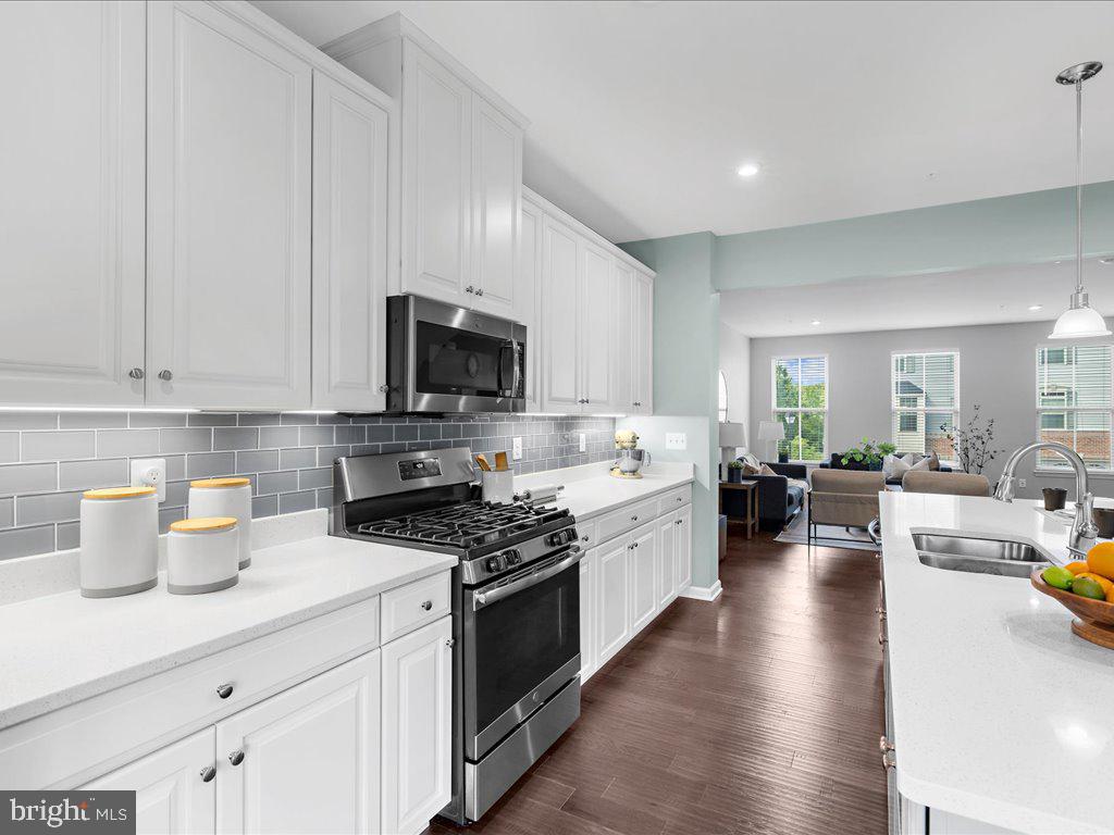 PARKSIDE - Residential