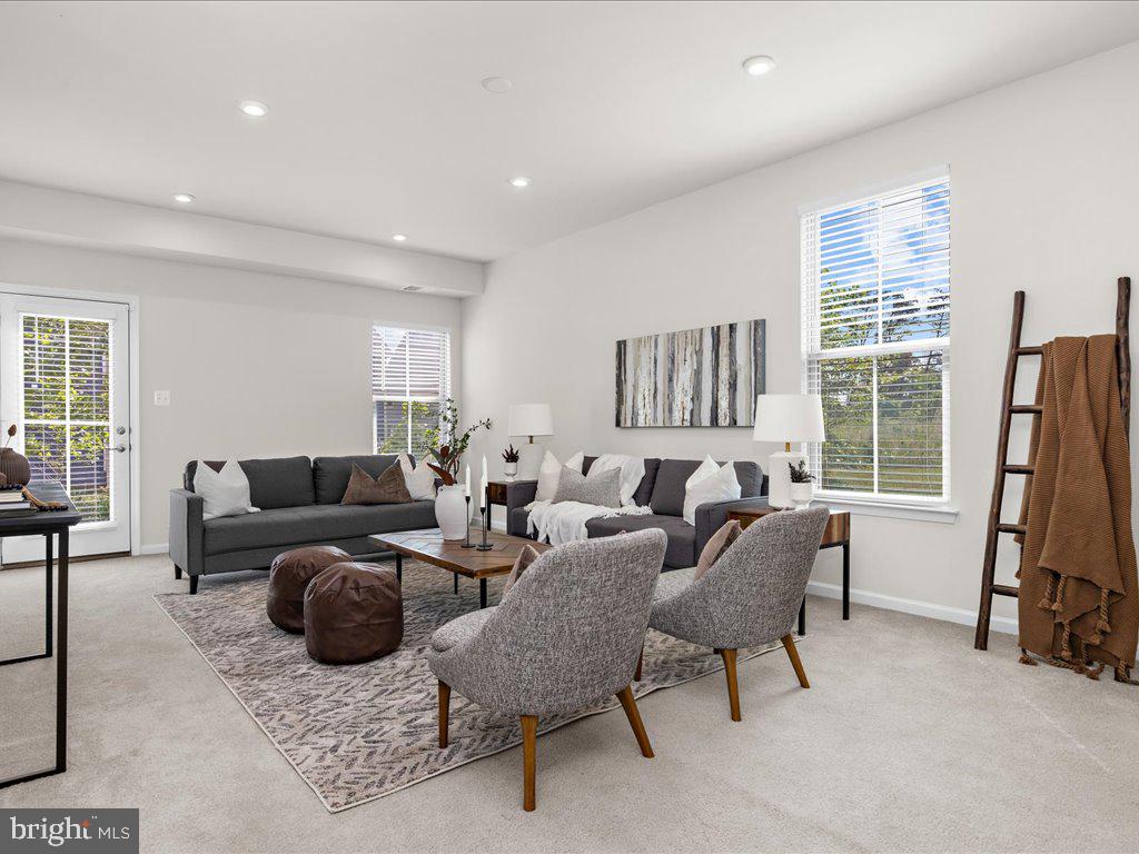 PARKSIDE - Residential