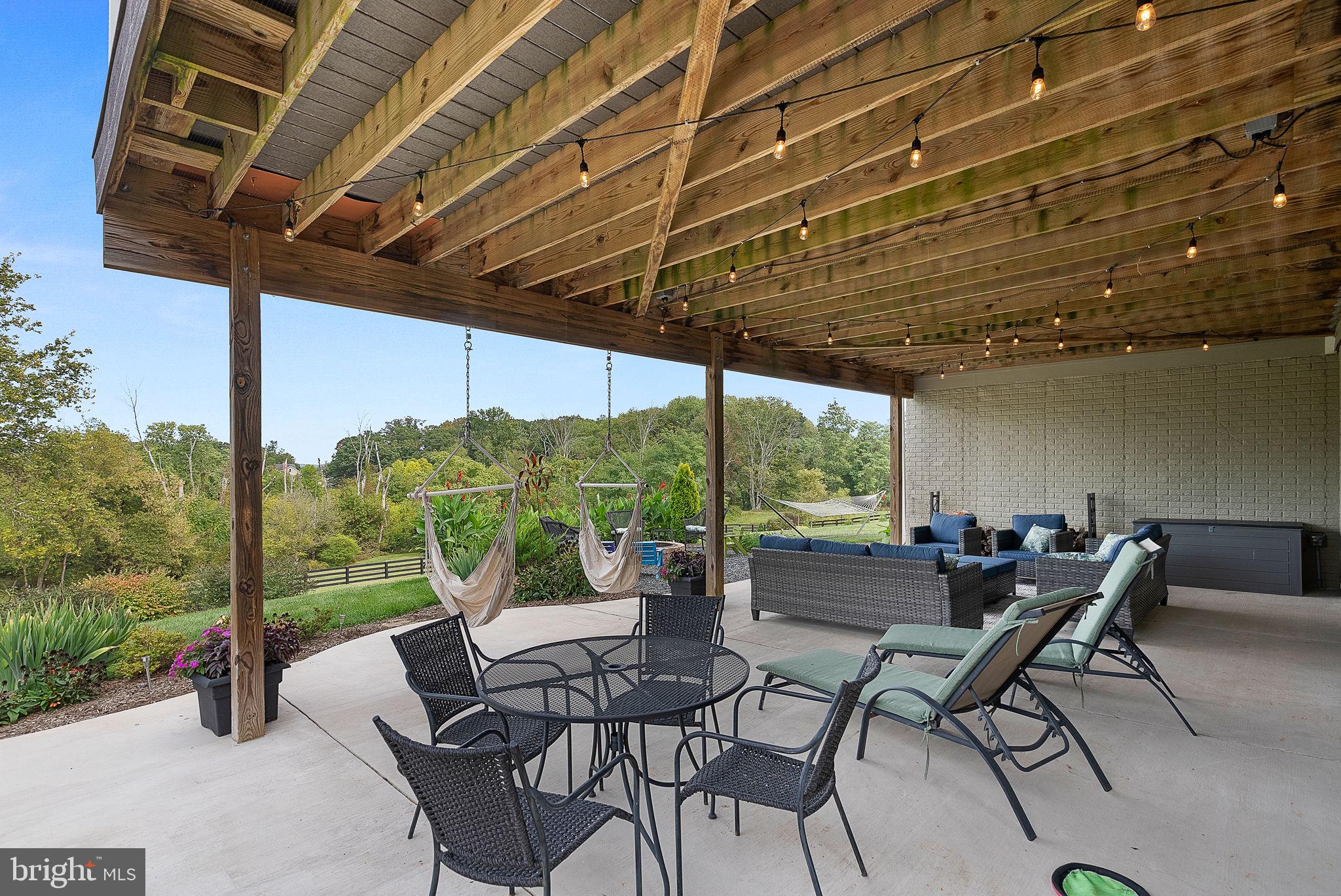 BLACK OAK RIDGE - Residential