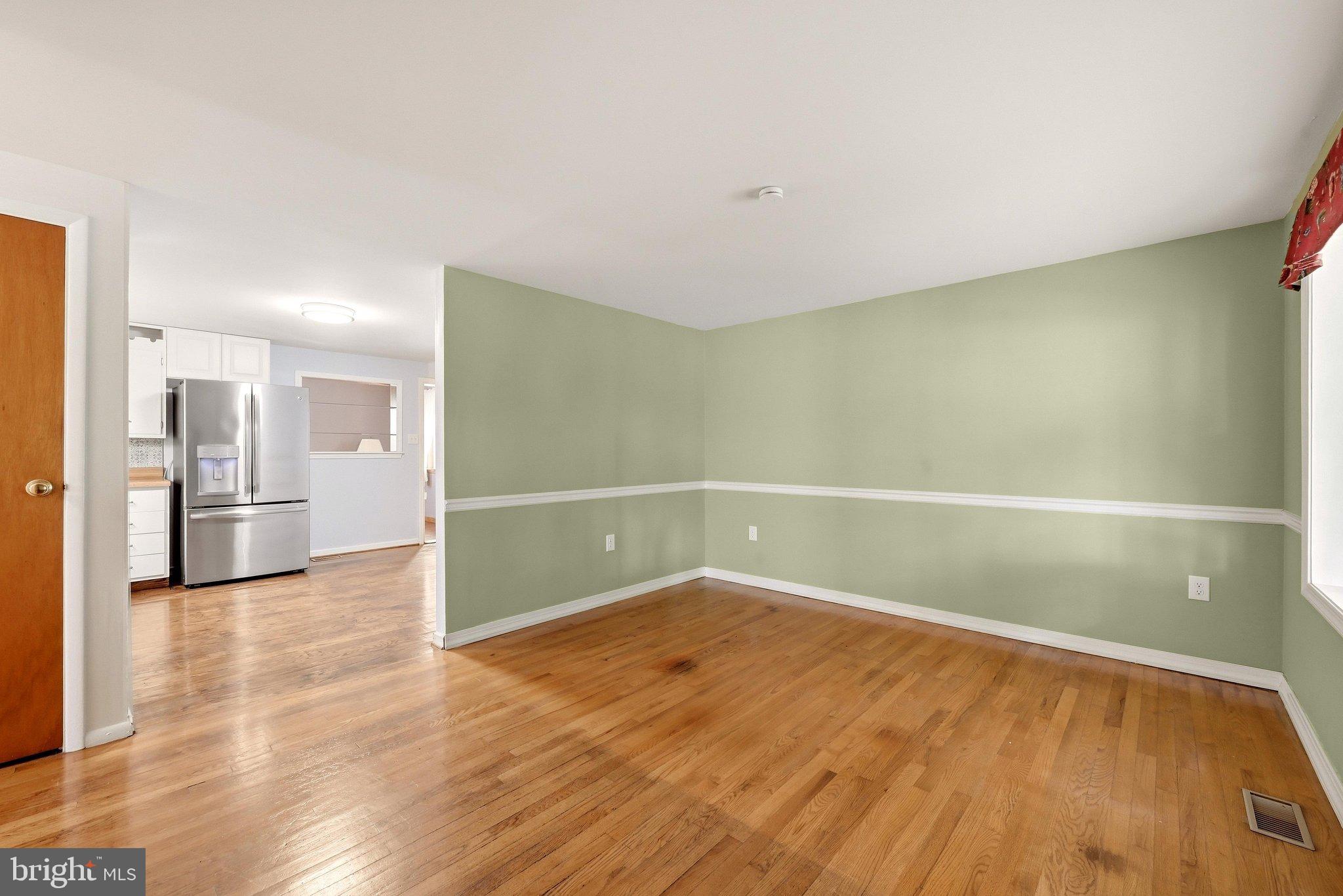1308 COMMERCE