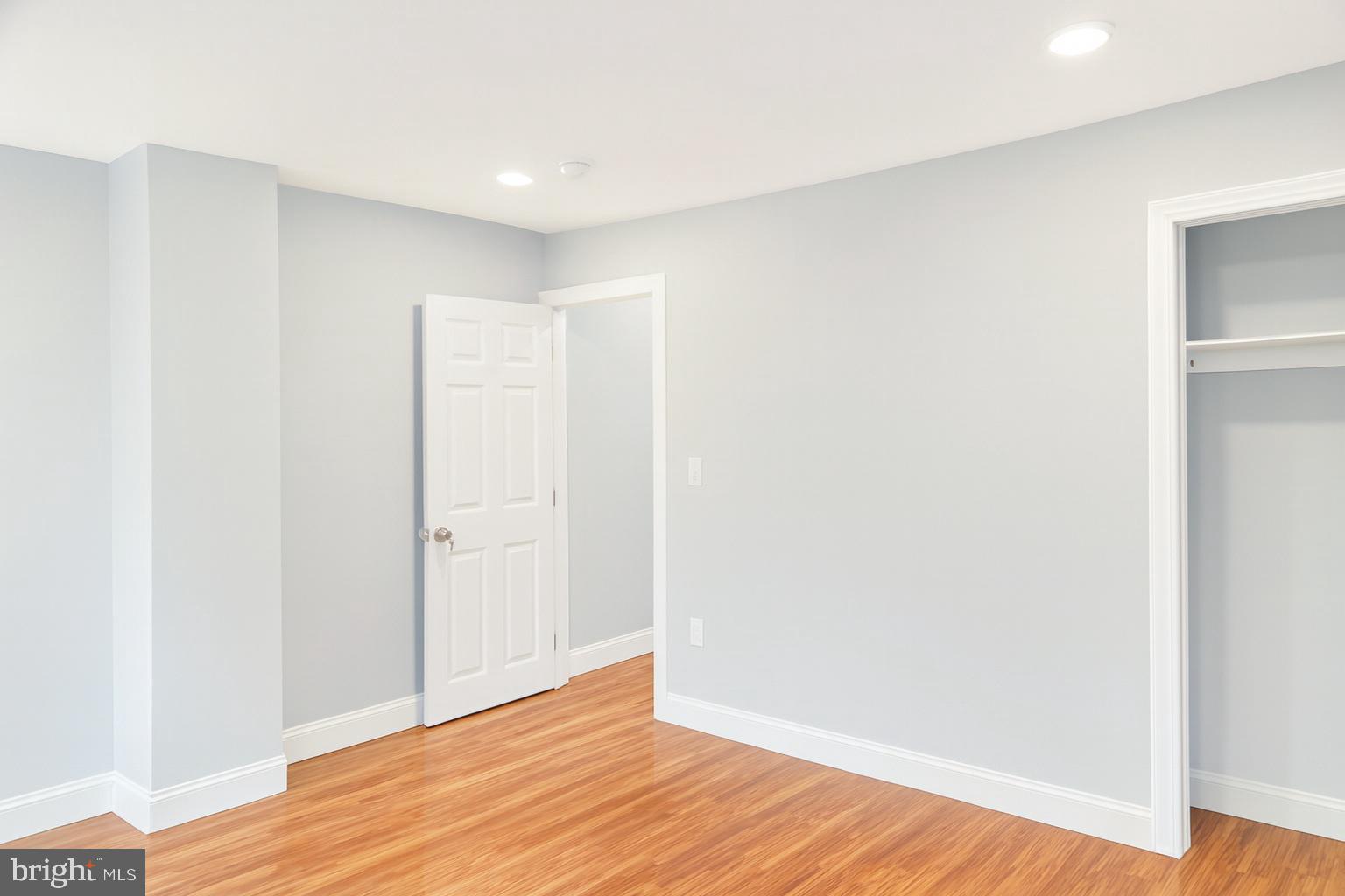 PHILADELPHIA (NORTHEAST) - Residential