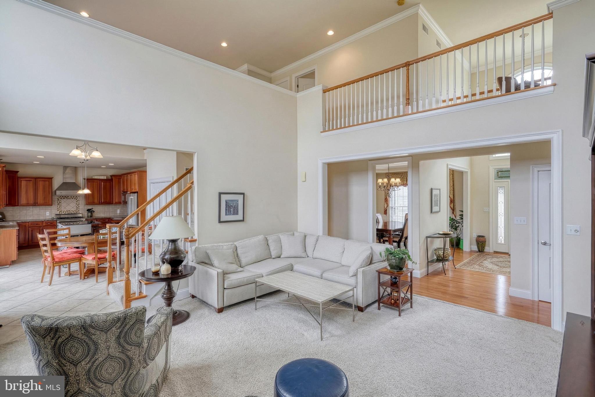 SUNSET RIDGE - Residential