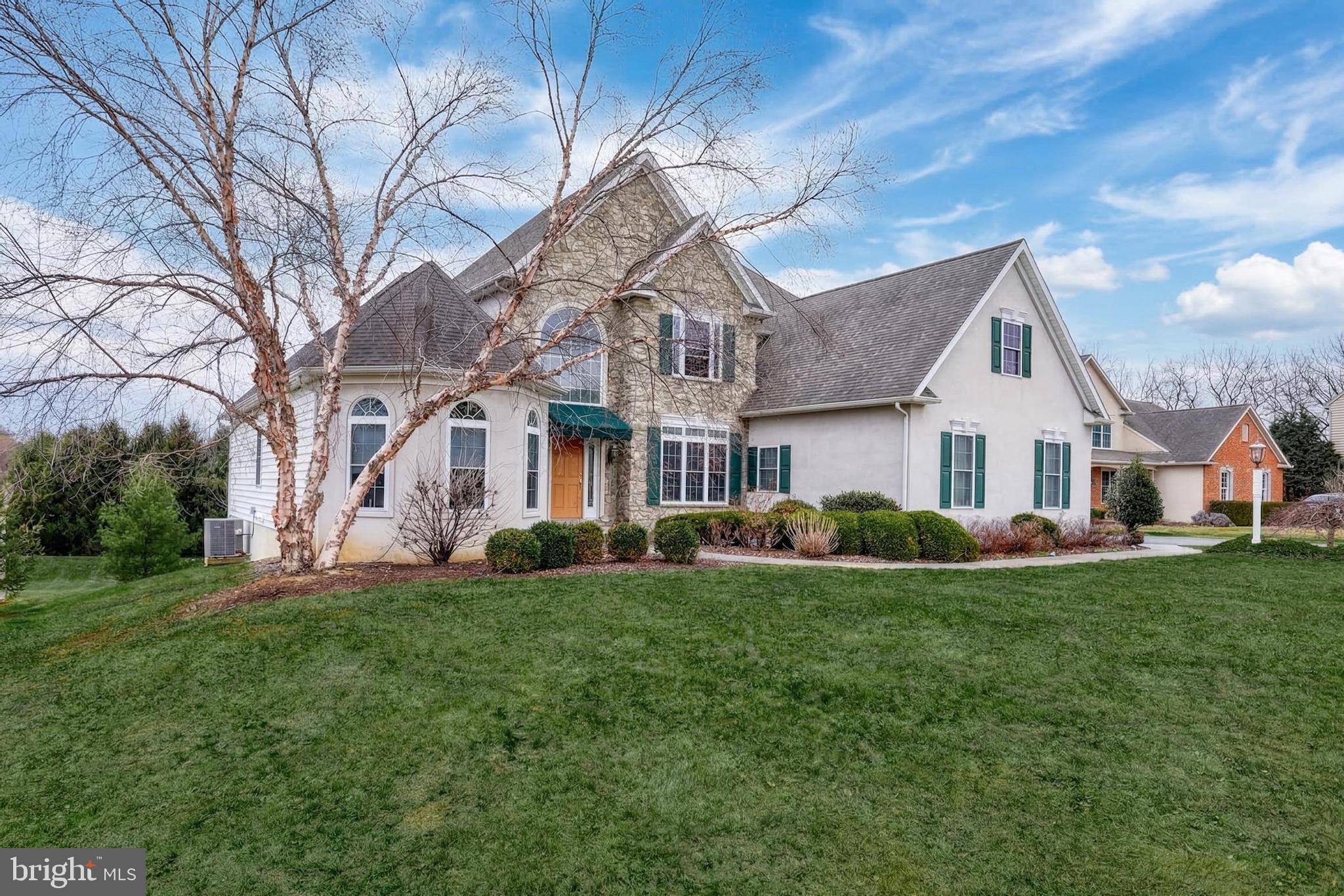 SUNSET RIDGE - Residential