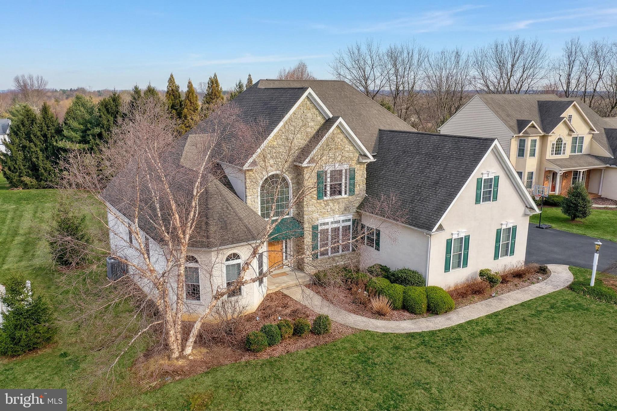 SUNSET RIDGE - Residential