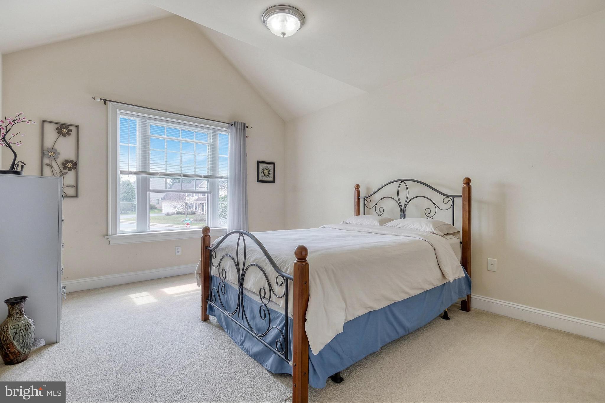 SUNSET RIDGE - Residential