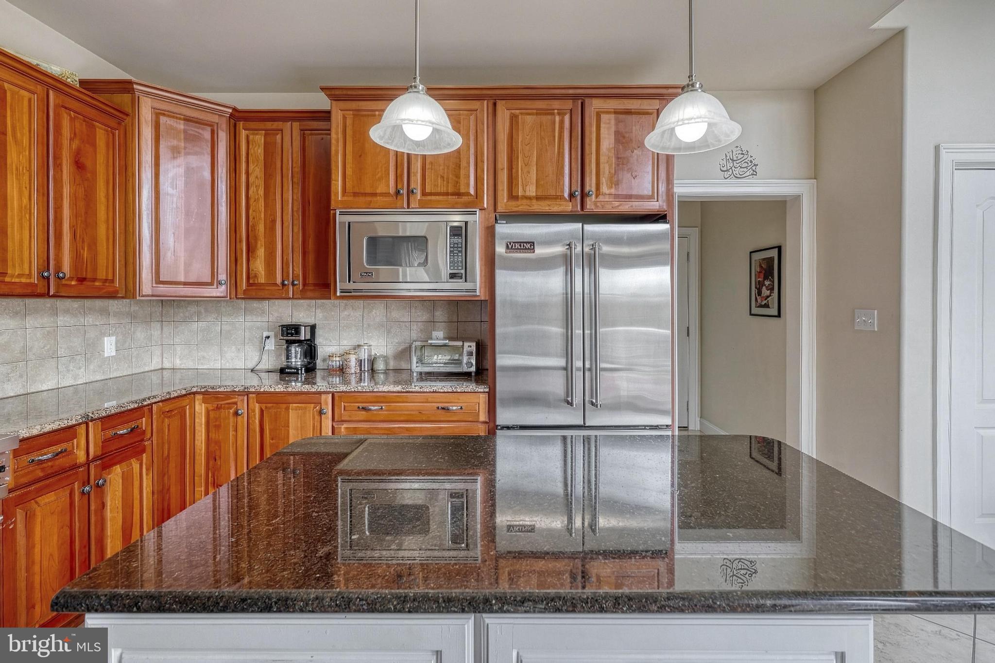 SUNSET RIDGE - Residential