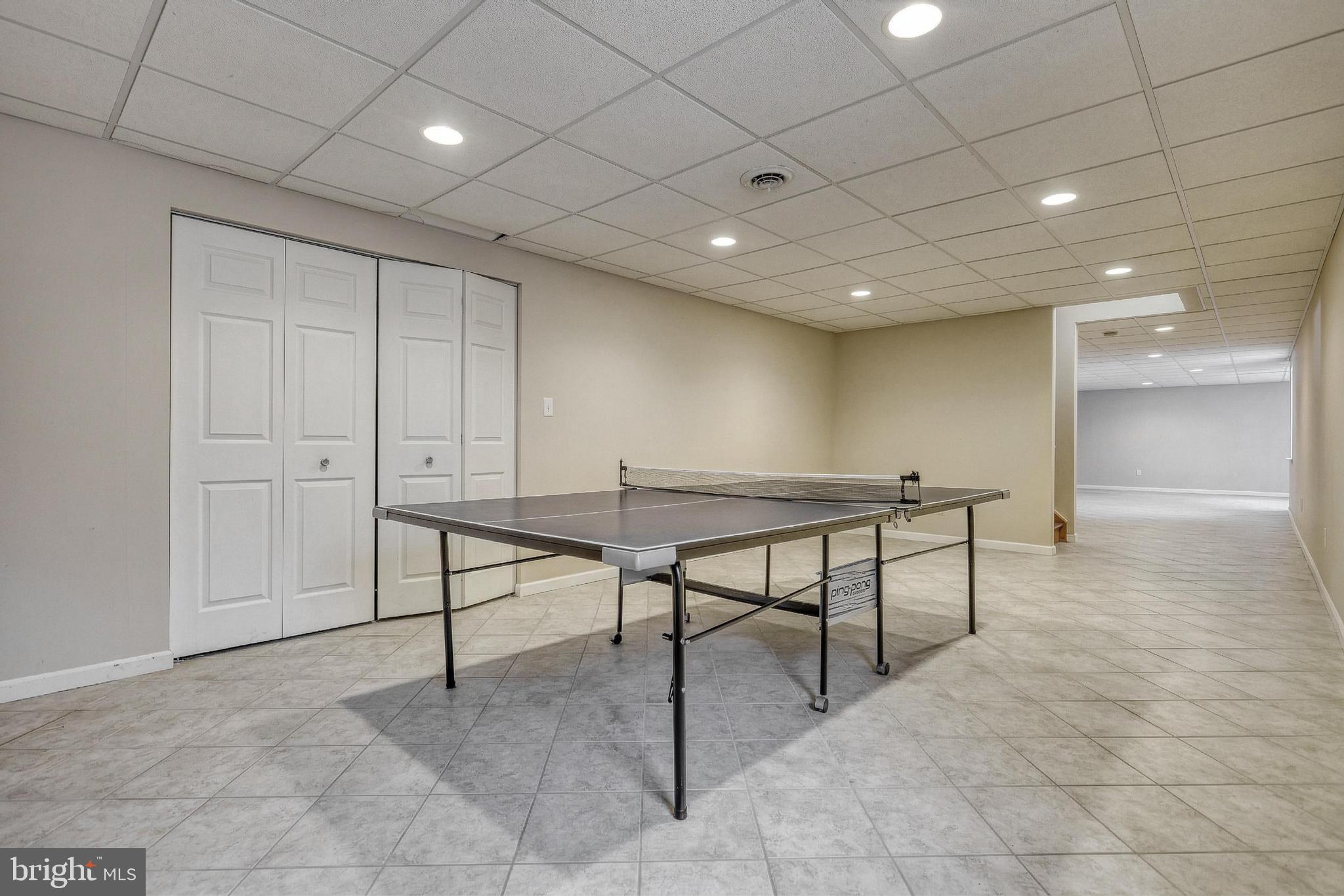 SUNSET RIDGE - Residential