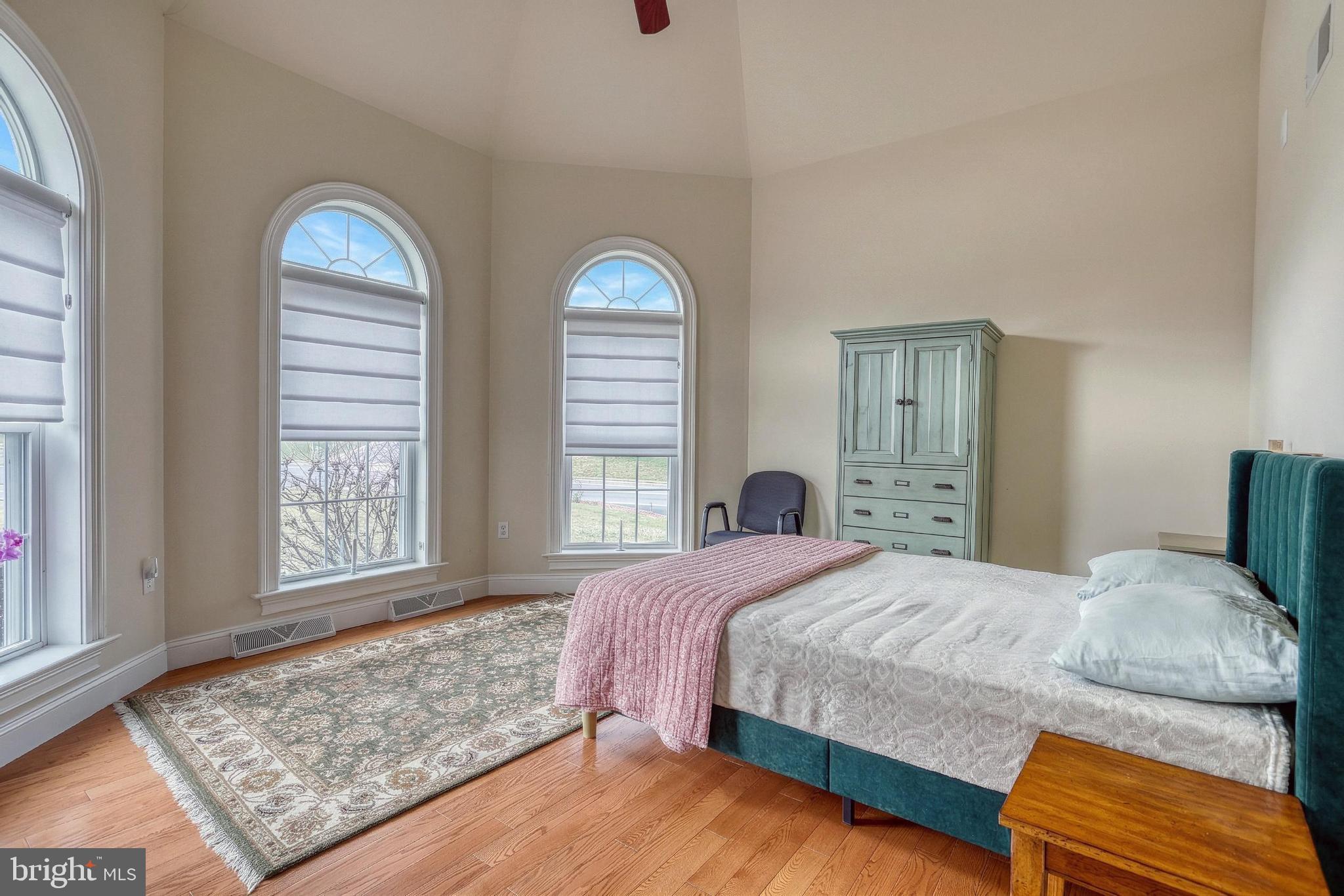 SUNSET RIDGE - Residential