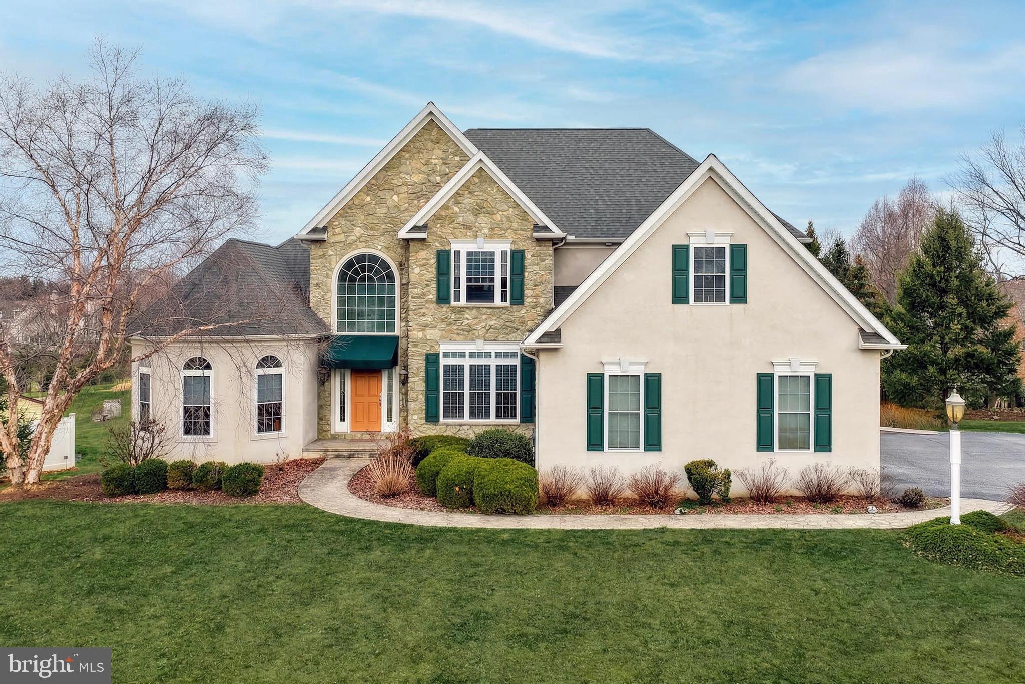 SUNSET RIDGE - Residential