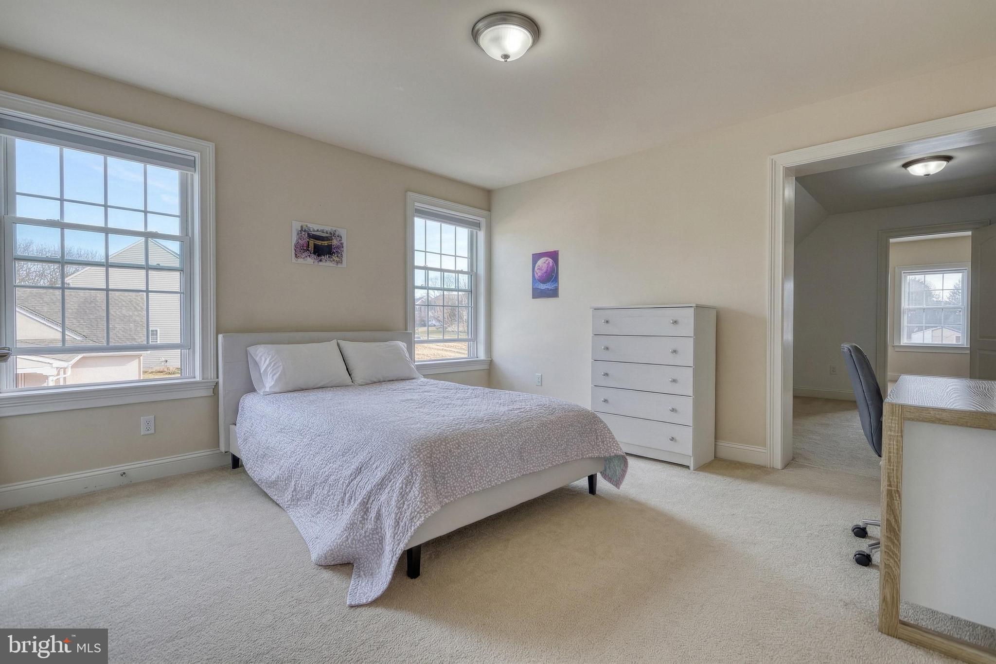 SUNSET RIDGE - Residential