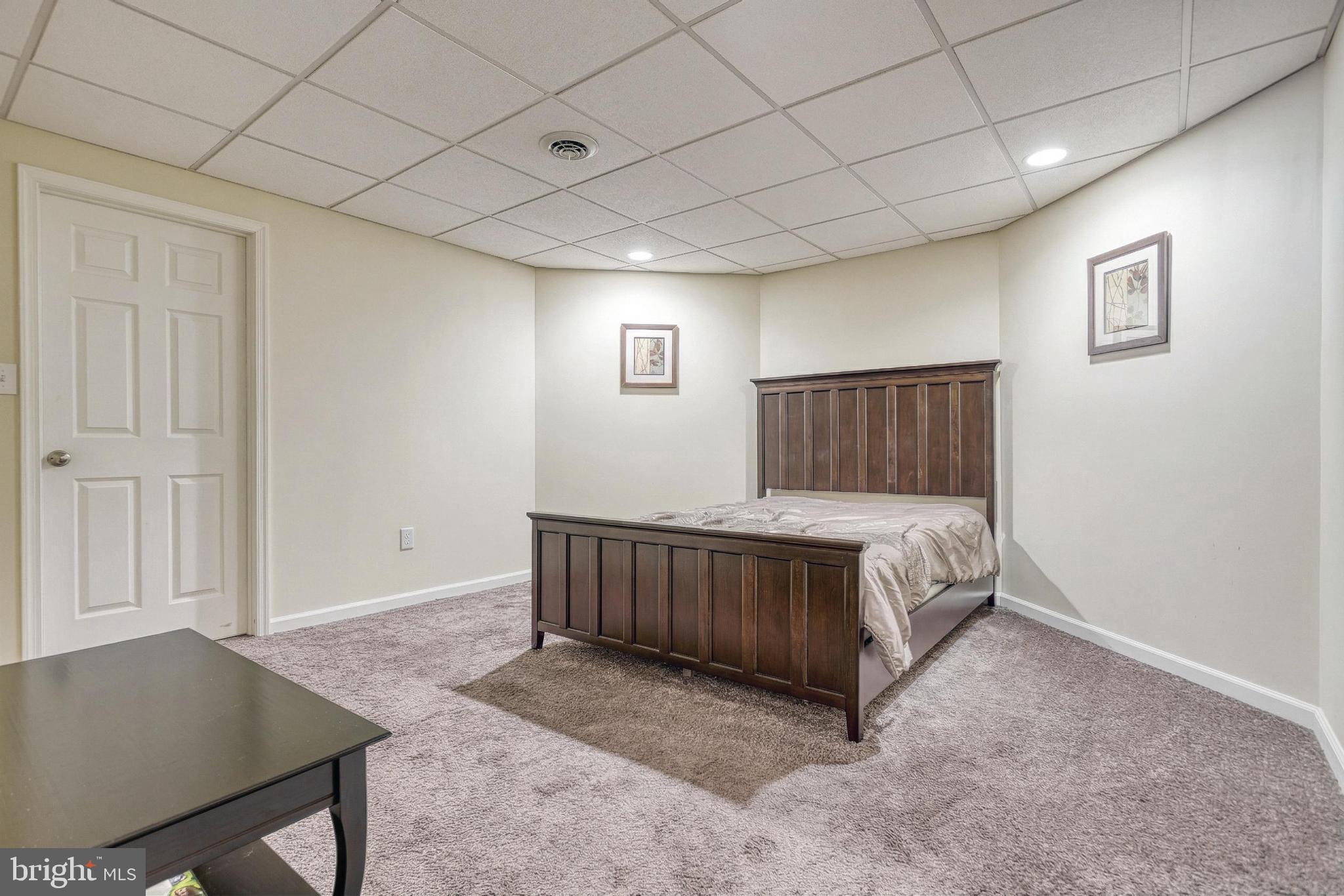 SUNSET RIDGE - Residential