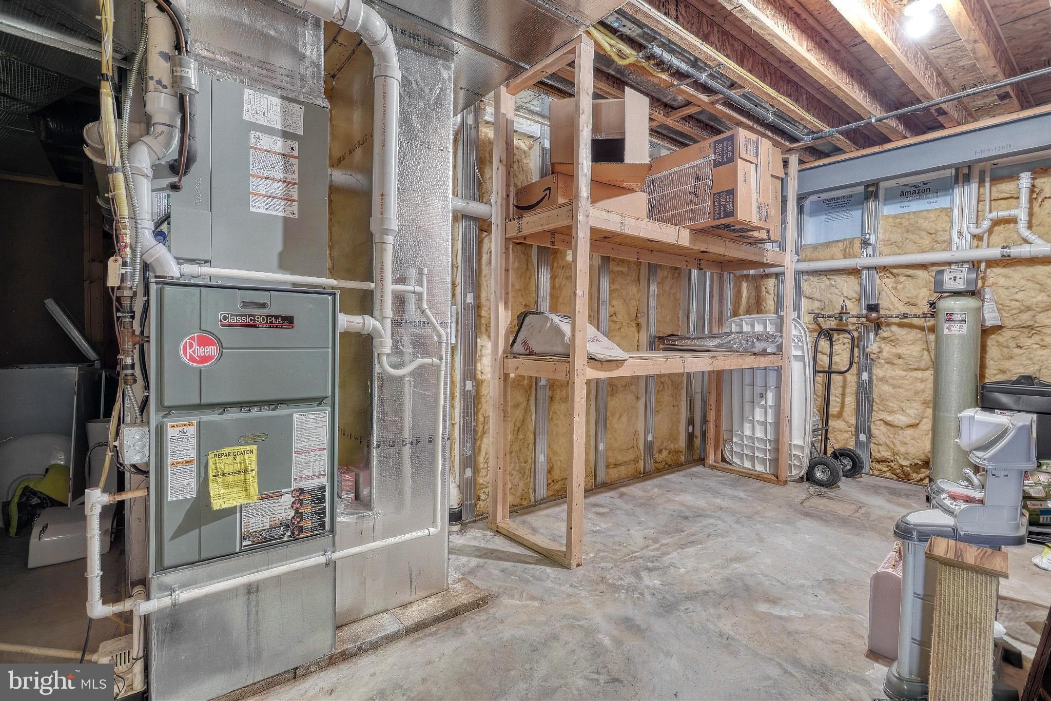 SUNSET RIDGE - Residential