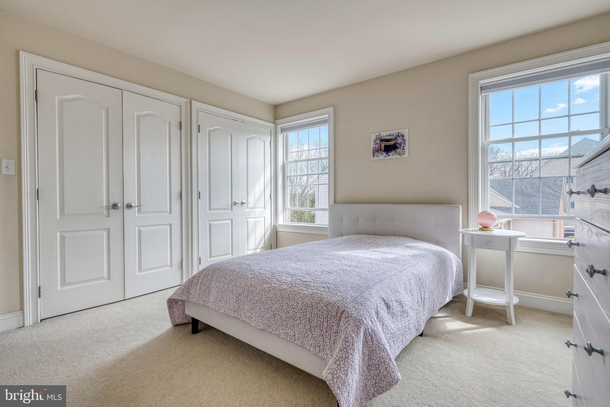 SUNSET RIDGE - Residential