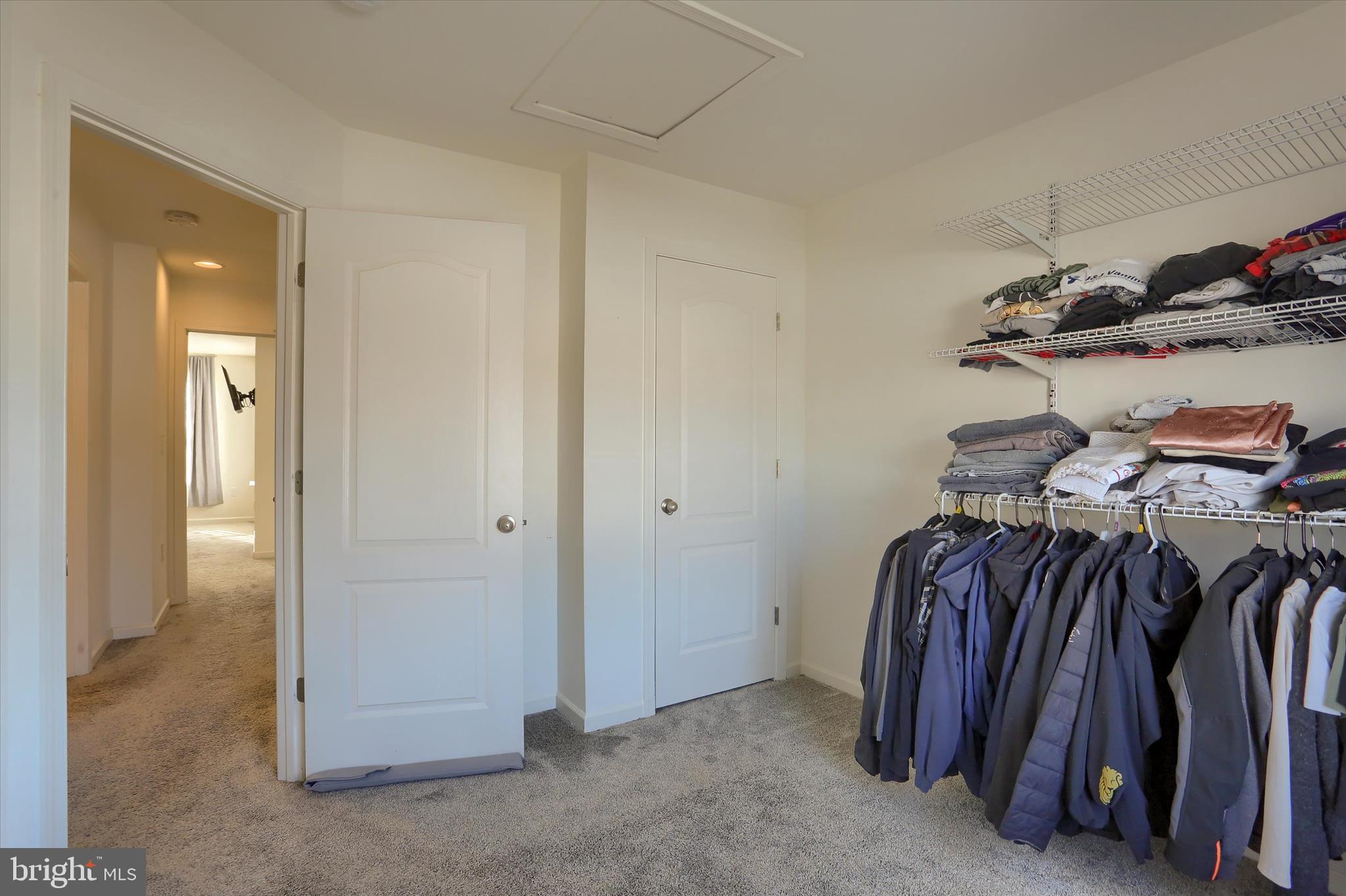 HOMESTEAD ACRES - Residential