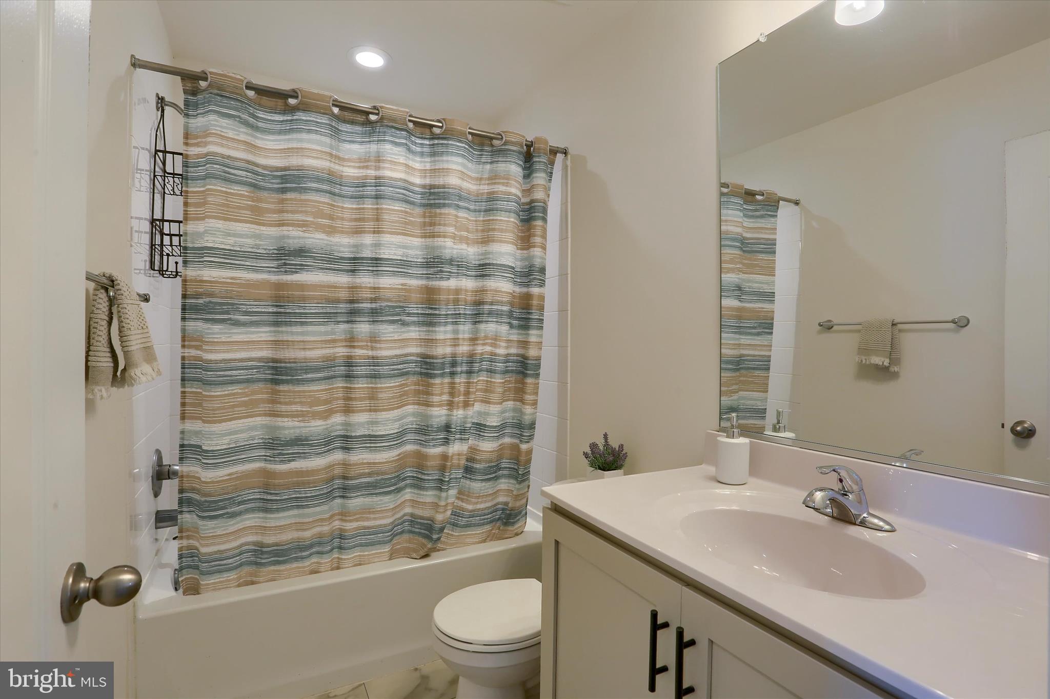 HOMESTEAD ACRES - Residential