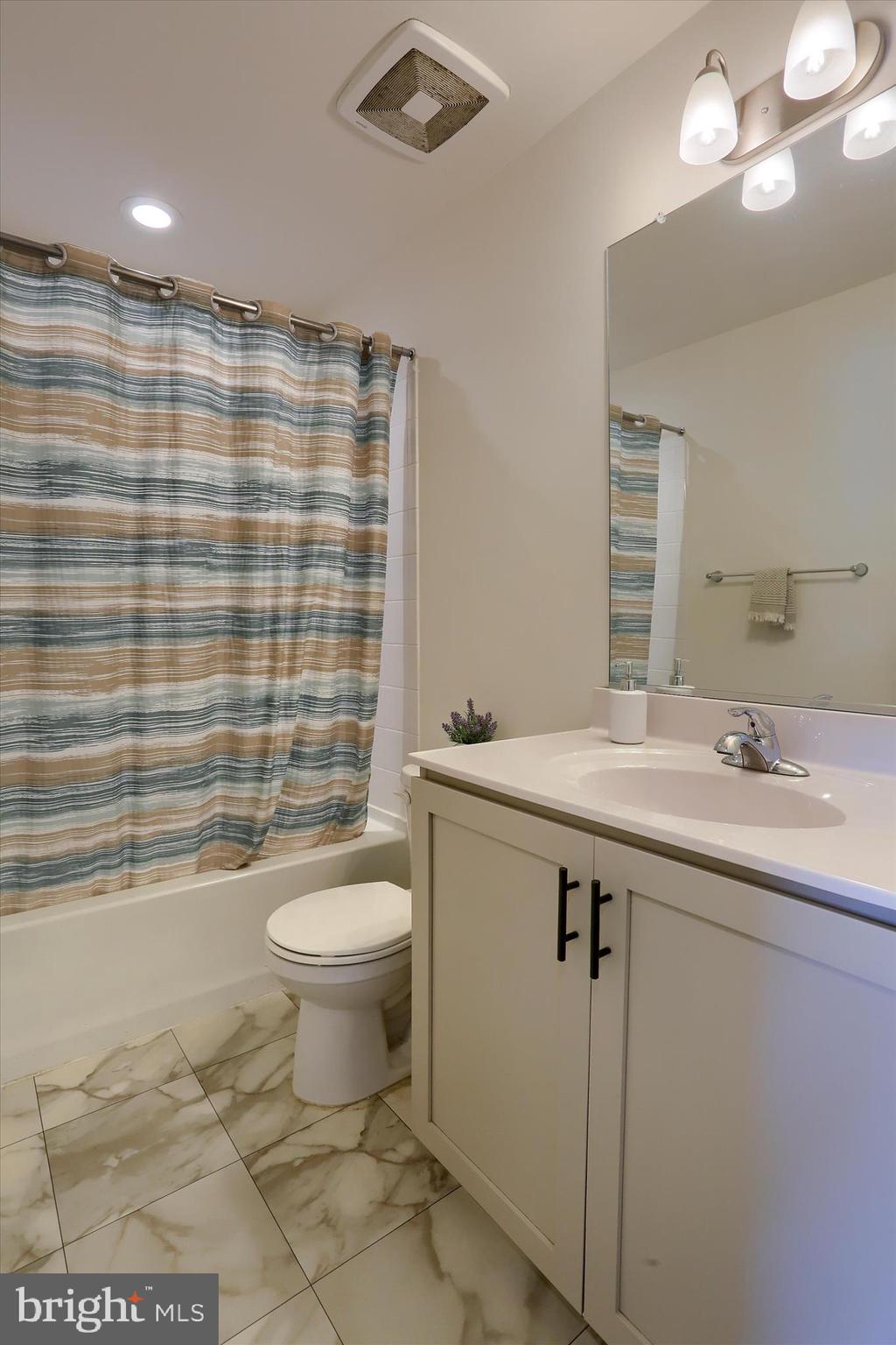 HOMESTEAD ACRES - Residential