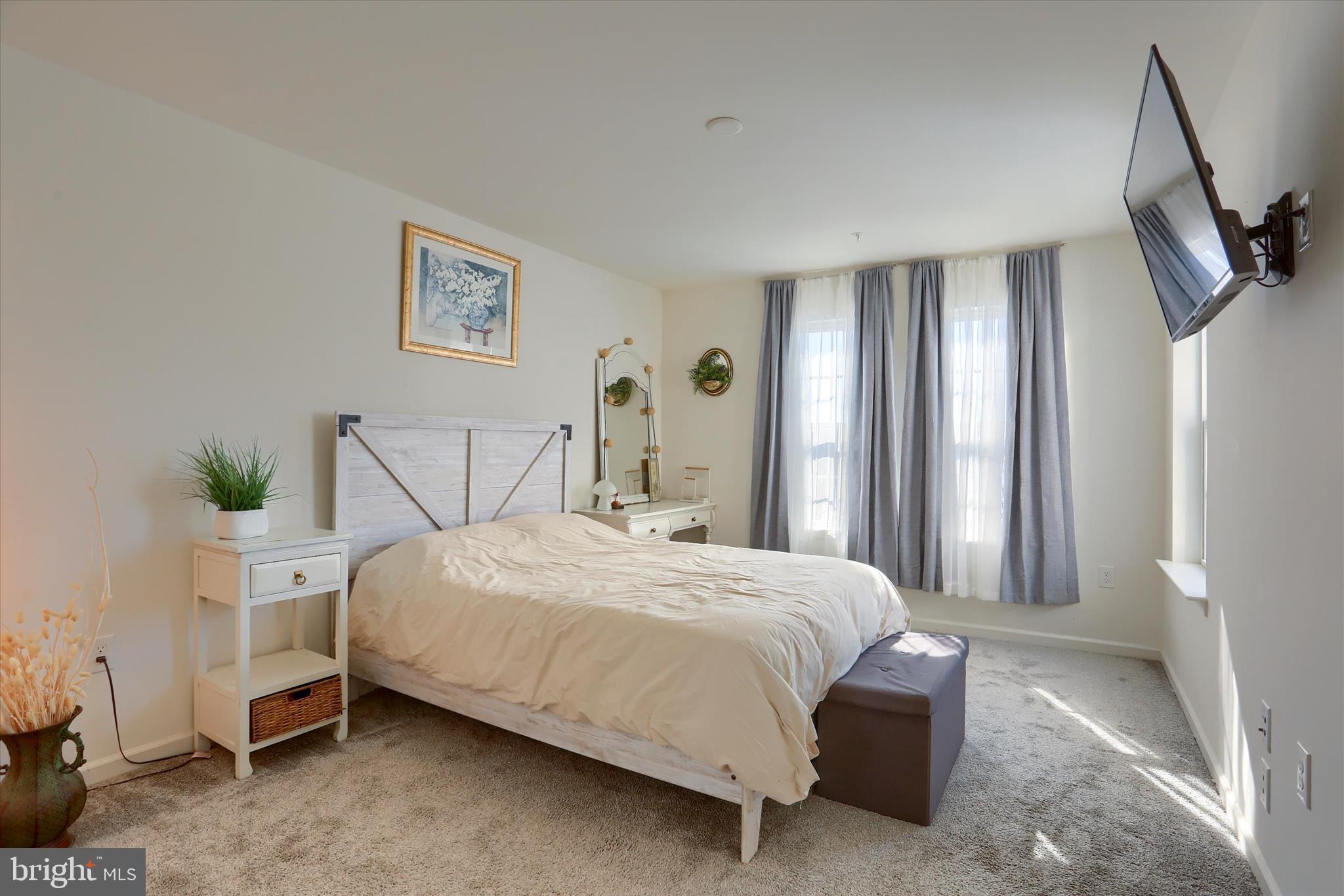 HOMESTEAD ACRES - Residential