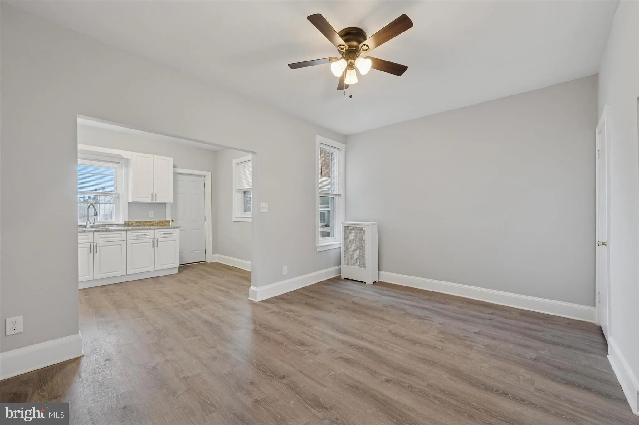 Philadelphia, Pennsylvania 19120, United States, 3 Bedrooms Bedrooms, ,1 BathroomBathrooms,Residential,Active,87425