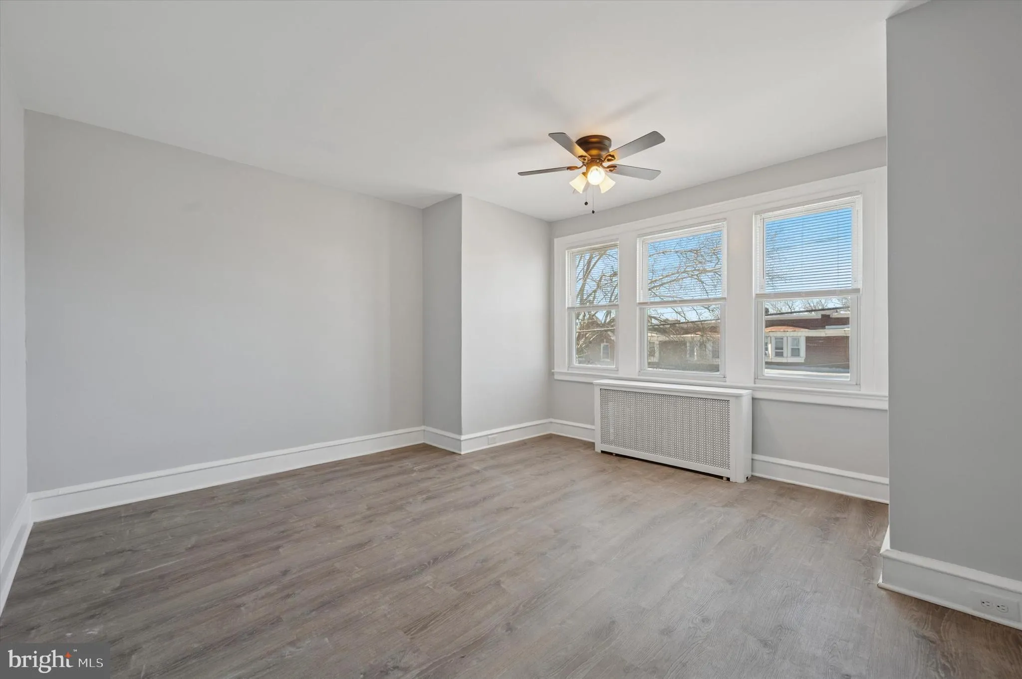 Philadelphia, Pennsylvania 19120, United States, 3 Bedrooms Bedrooms, ,1 BathroomBathrooms,Residential,Active,87425
